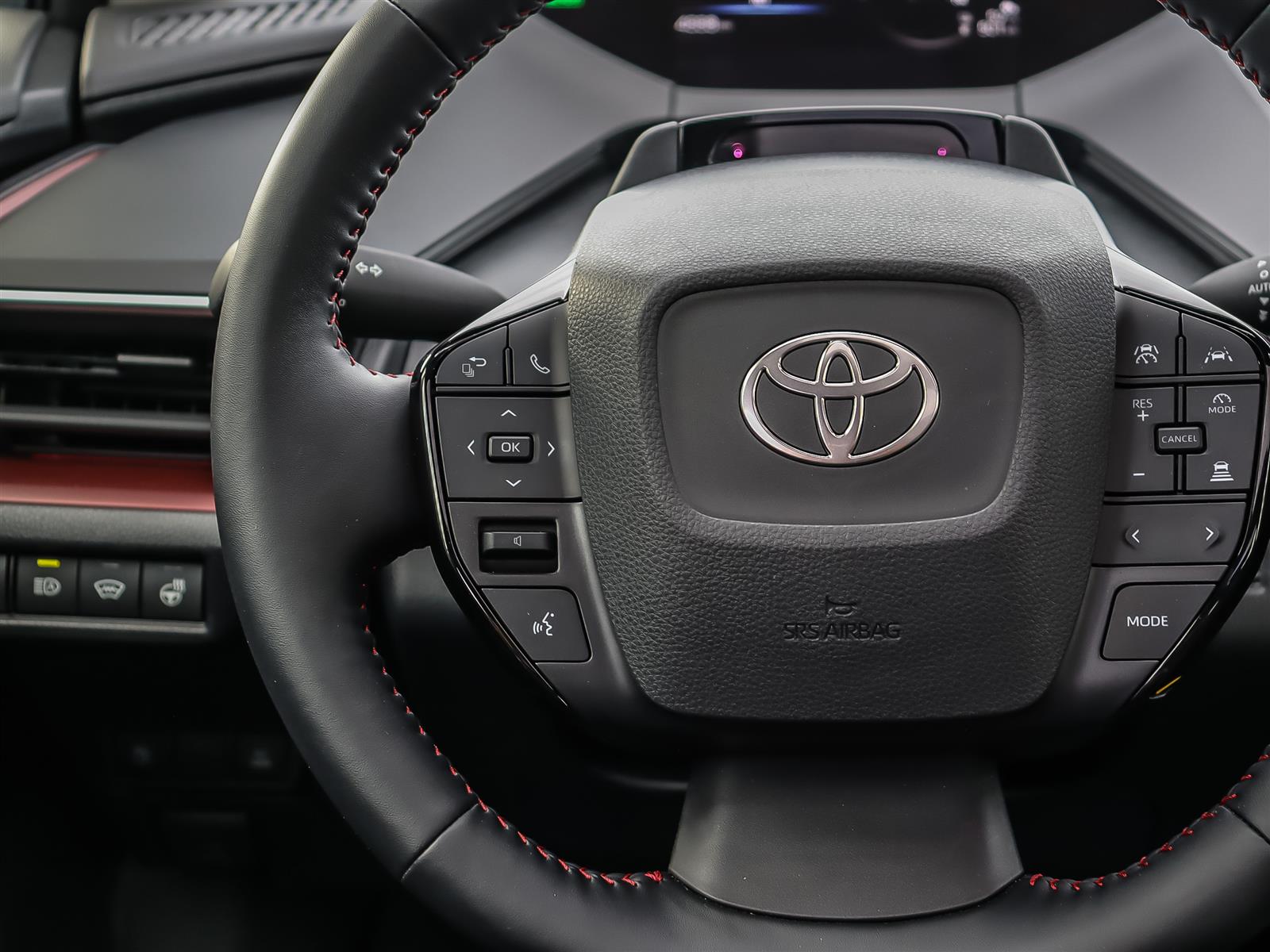 2026 Toyota Prius Prime Nightshade - Thumbnail 15