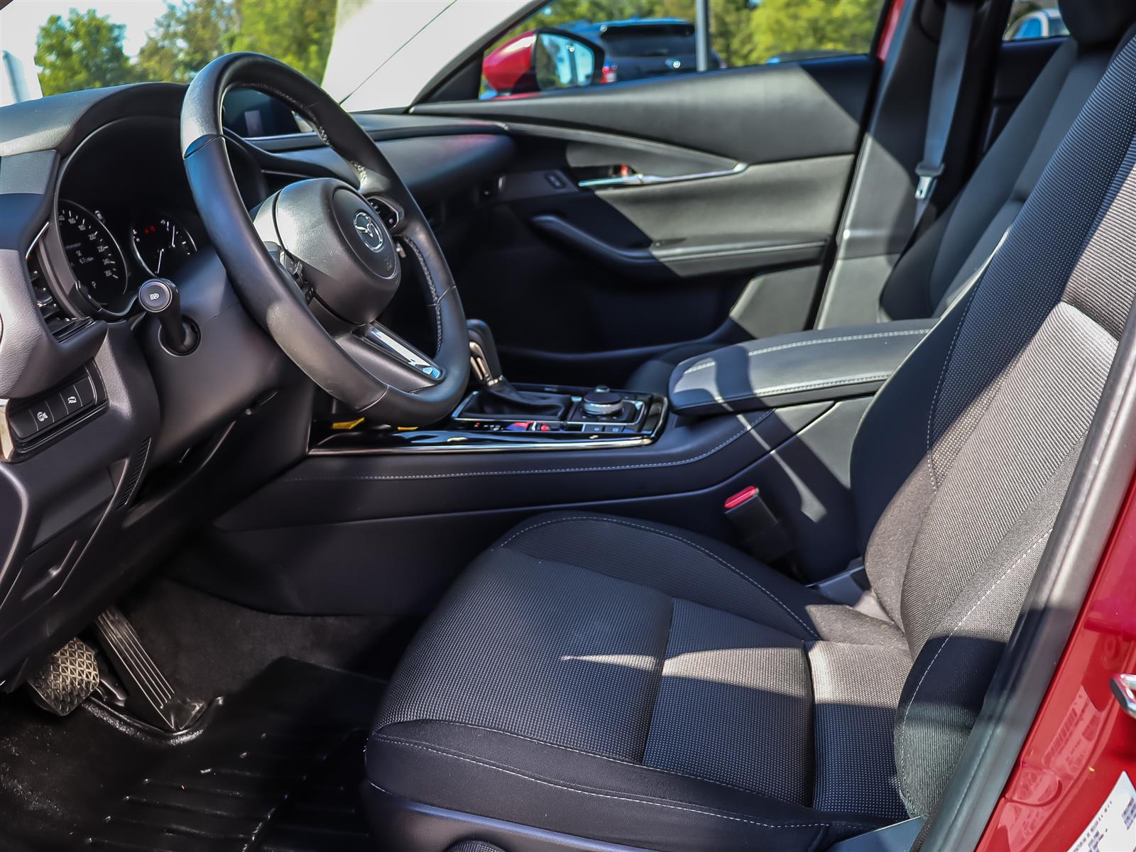 2024 Mazda CX-30 GS AWD - Thumbnail 10