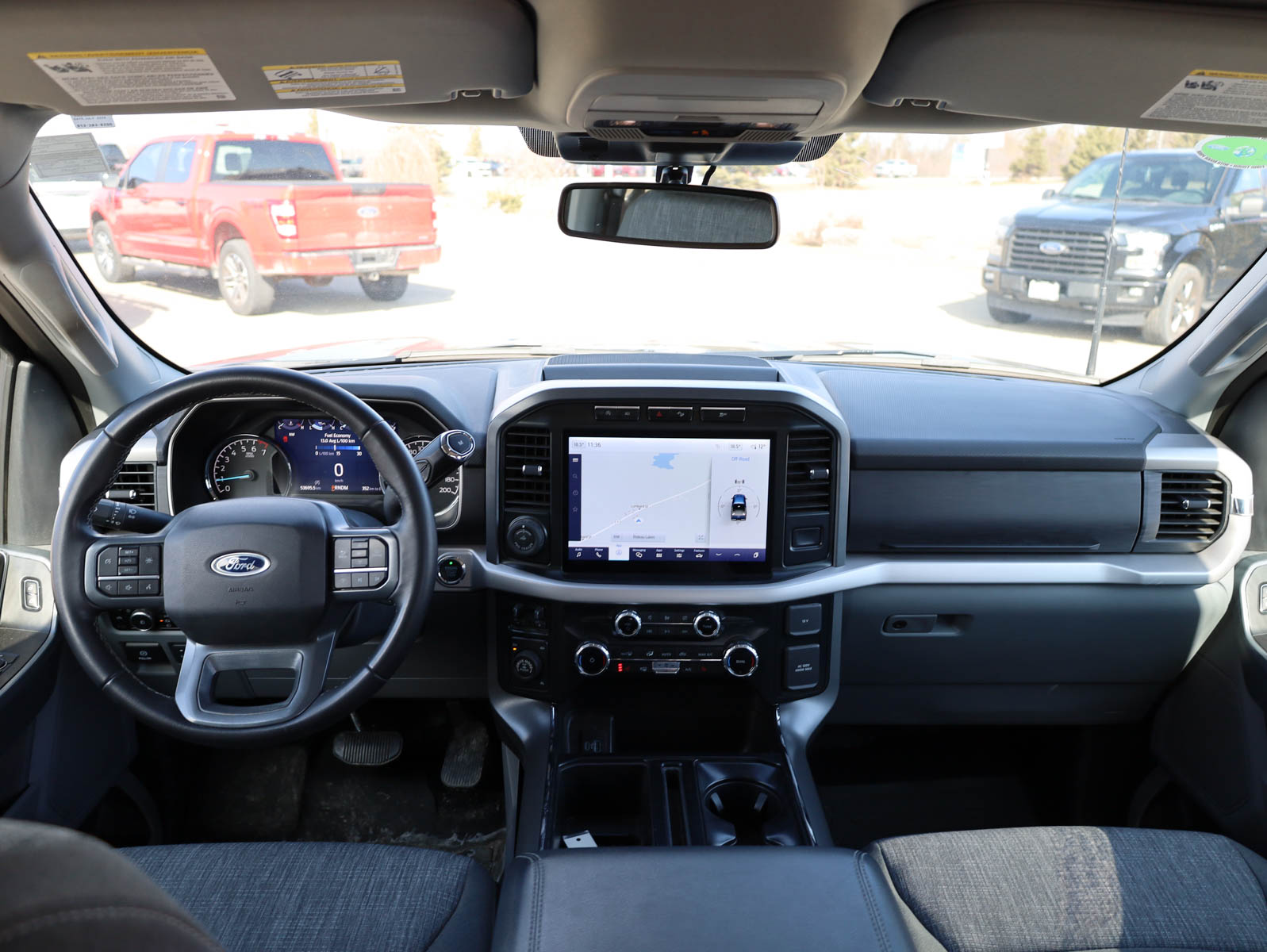 2023 Ford F-150 XLT - Thumbnail 24