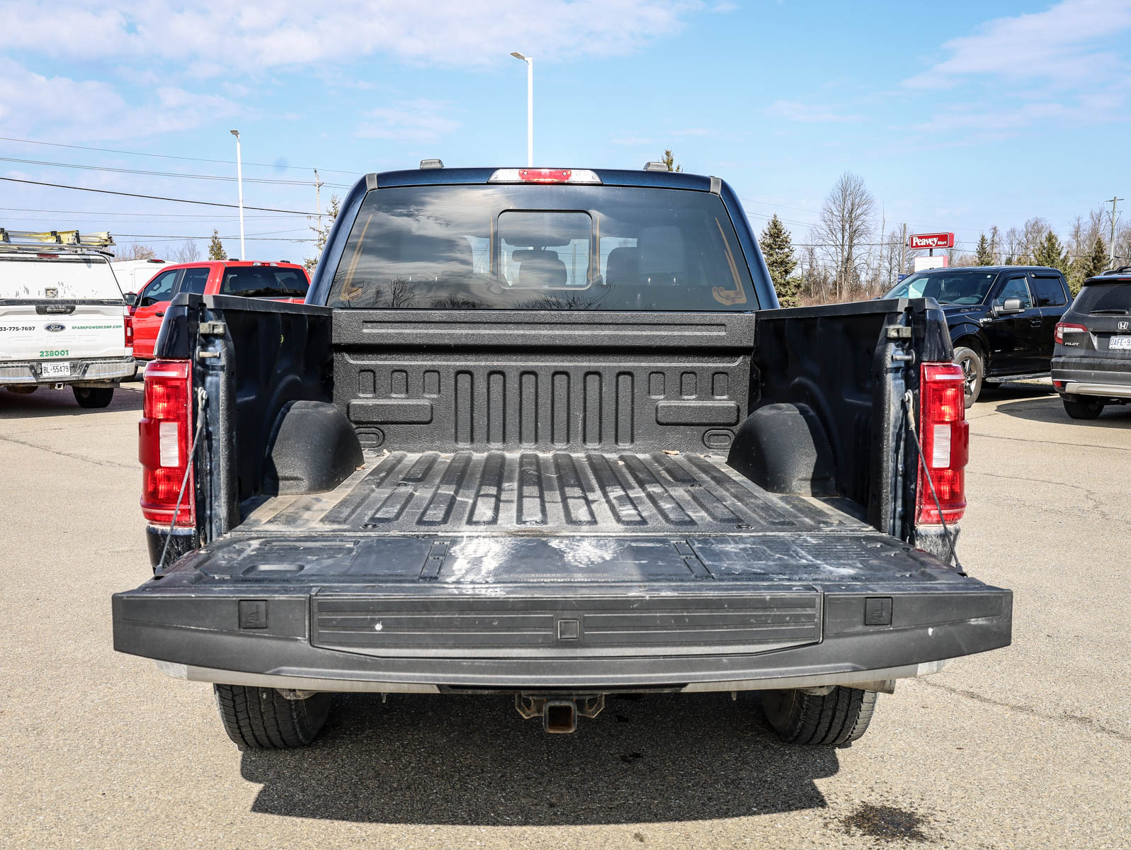 2023 Ford F-150 XLT - Thumbnail 29