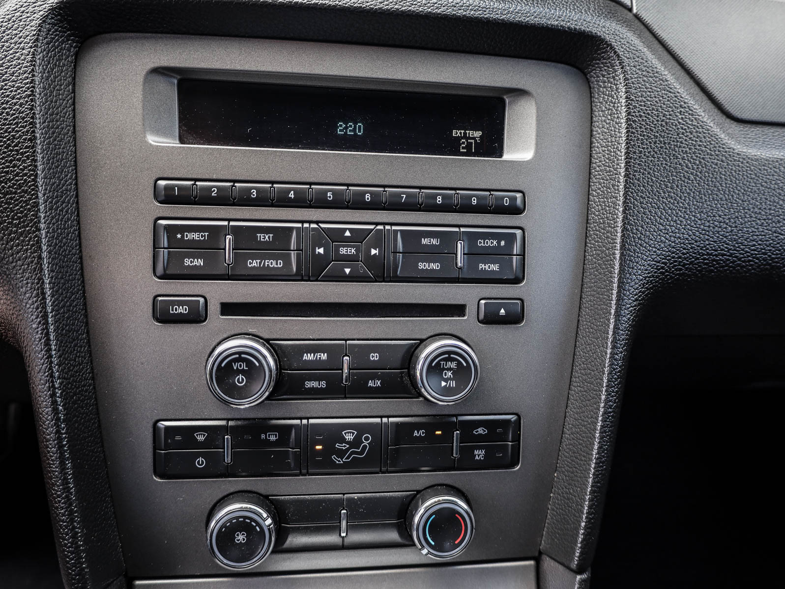2014 Ford Mustang Premium - Thumbnail 13