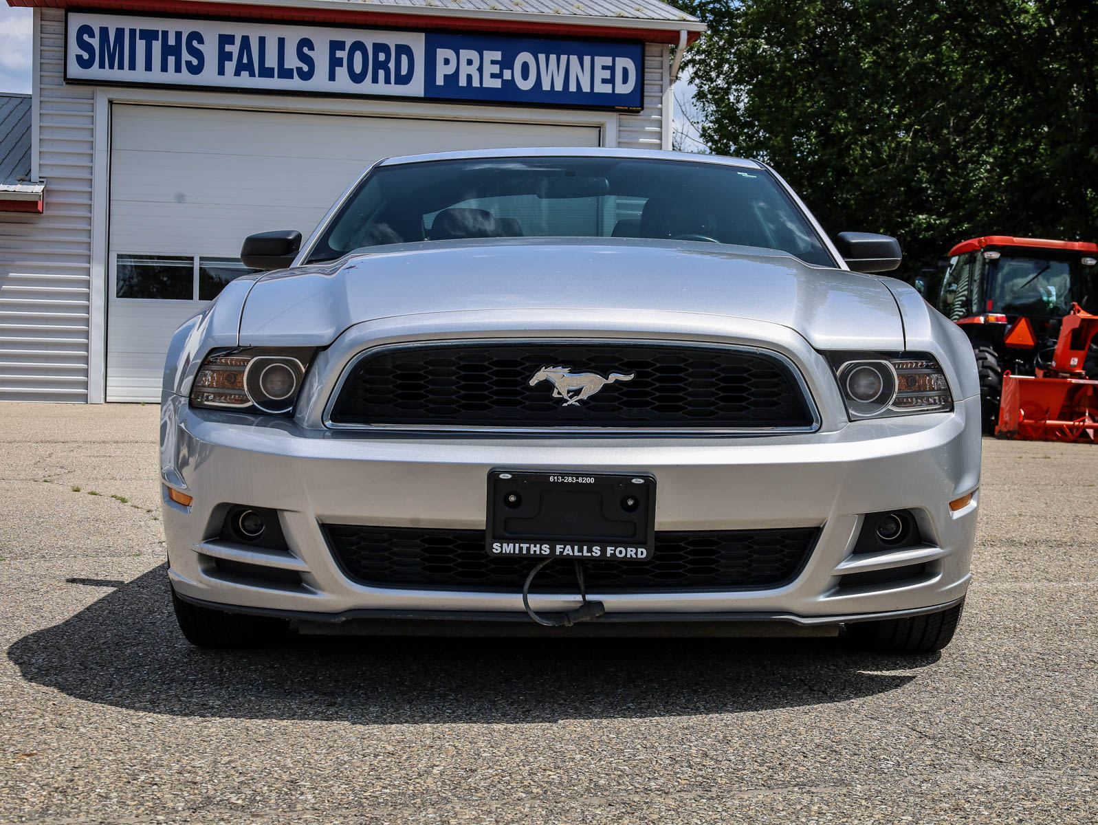 2014 Ford Mustang Premium - Thumbnail 2
