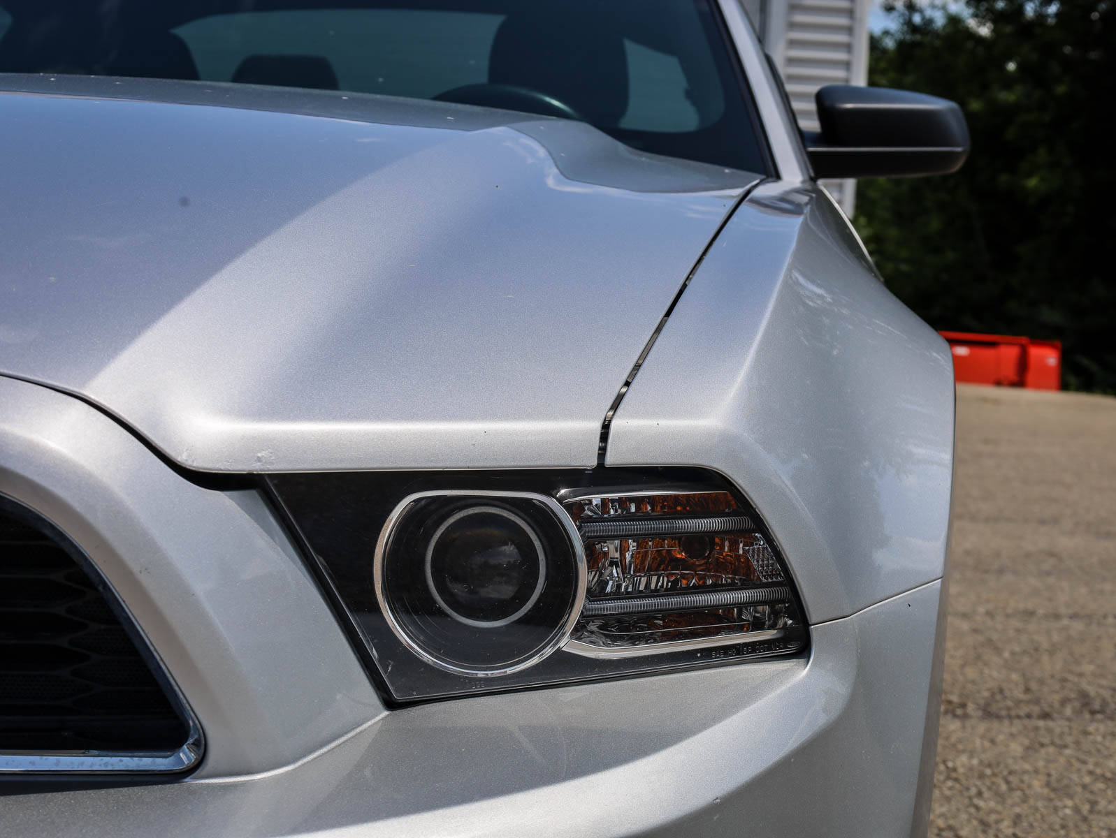2014 Ford Mustang Premium - Thumbnail 6