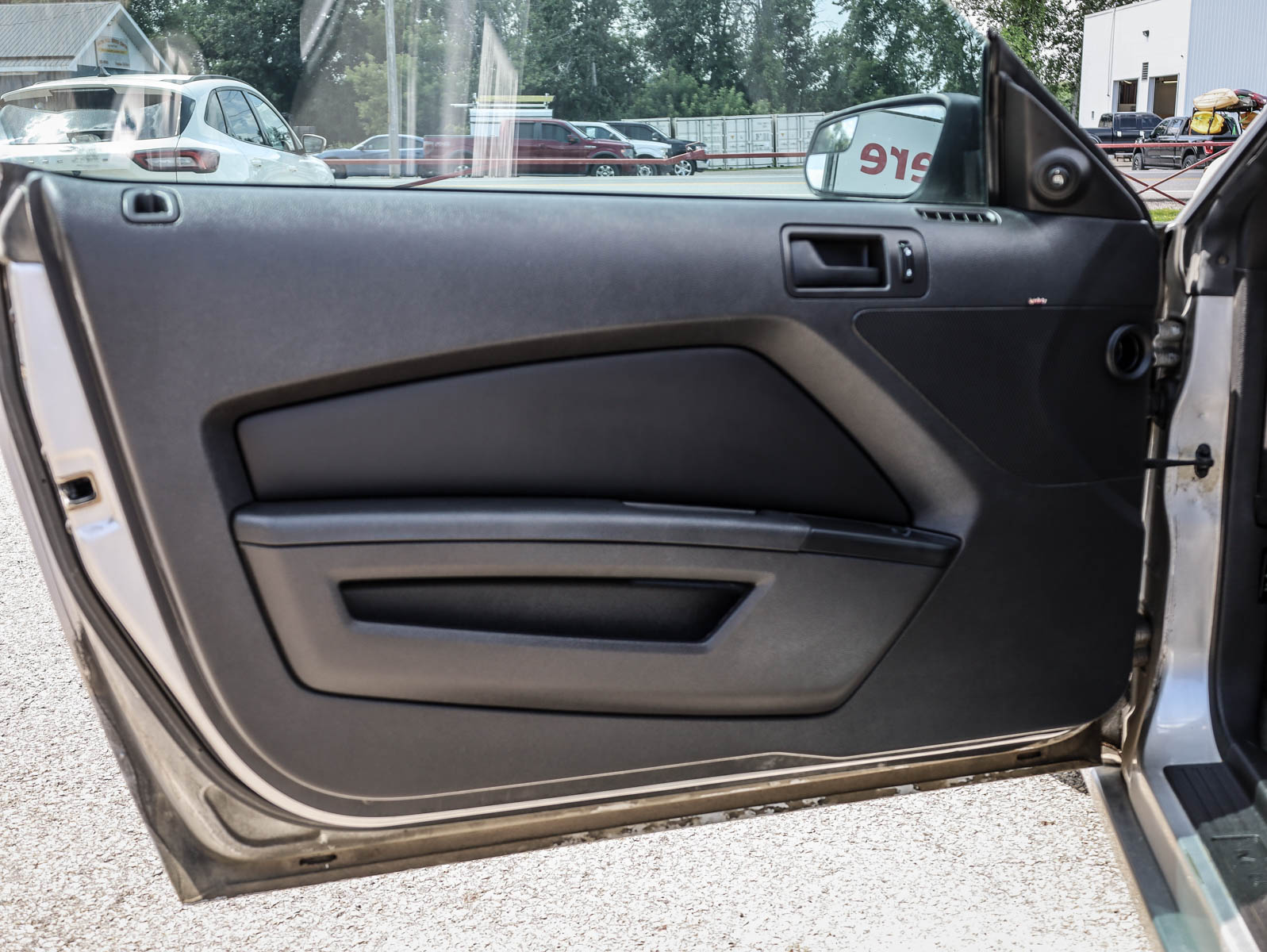 2014 Ford Mustang Premium - Thumbnail 8