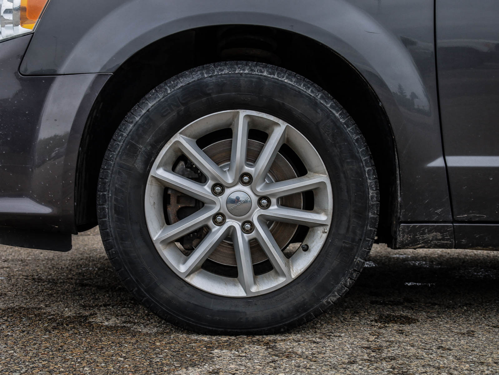 2020 Dodge Grand Caravan Premium Plus - Thumbnail 27