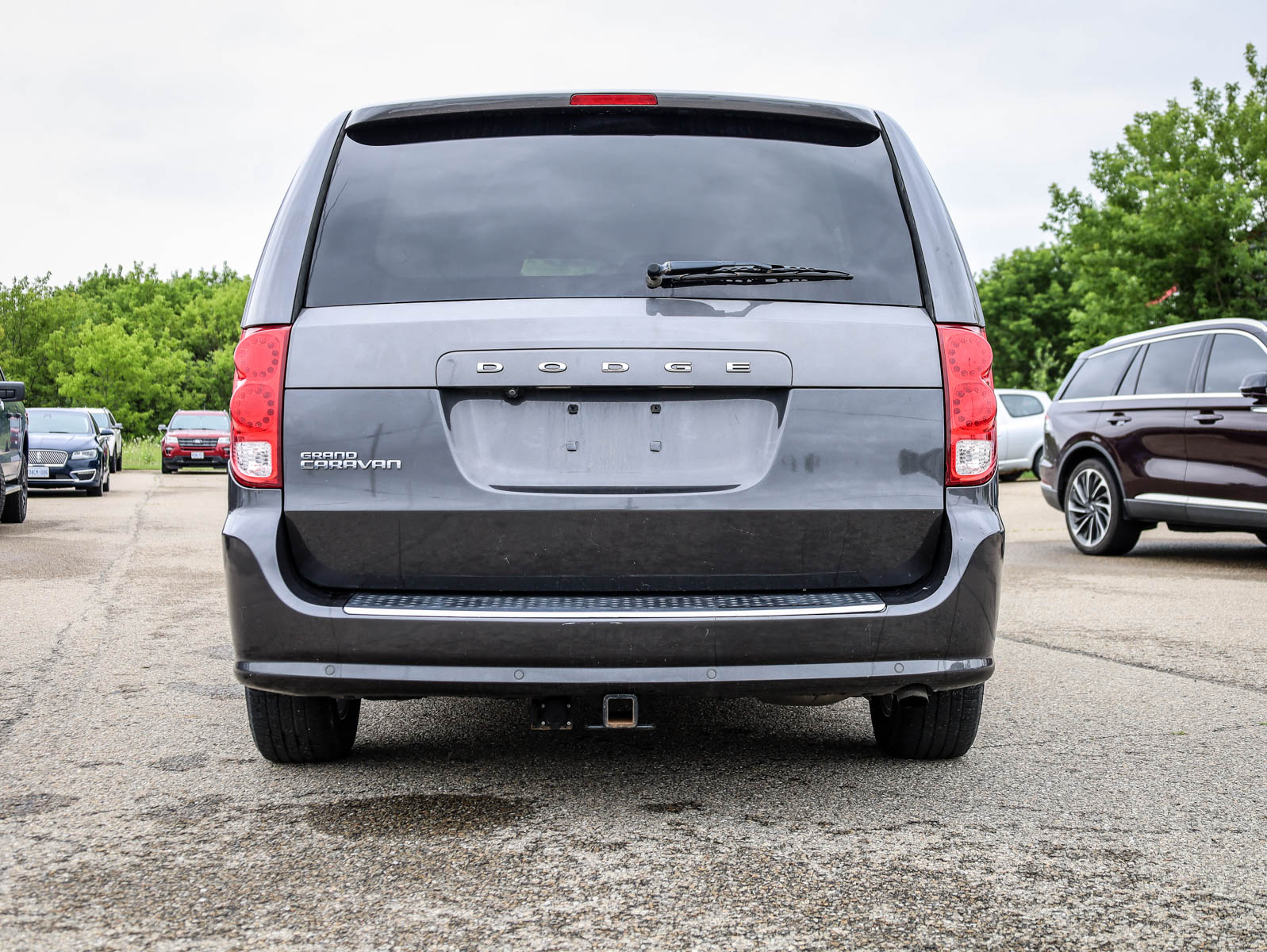 2020 Dodge Grand Caravan Premium Plus - Thumbnail 4