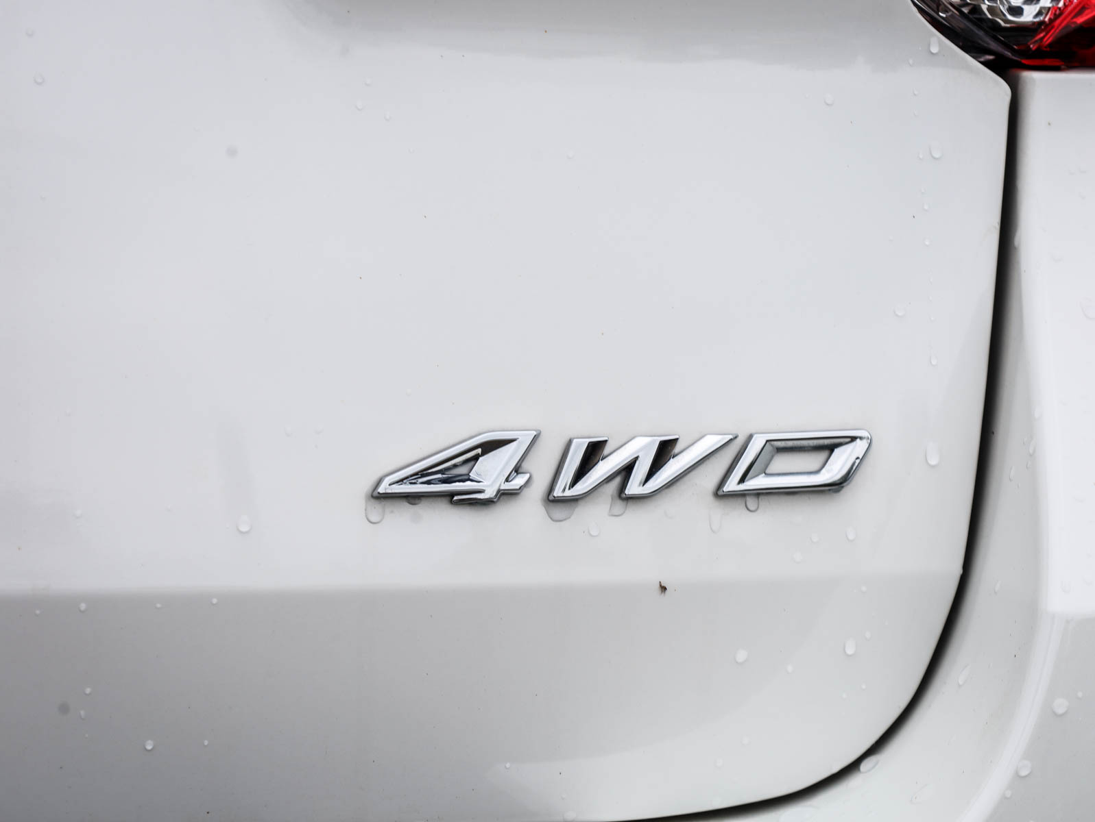 2023 Ford Explorer XLT 4WD - Thumbnail 8