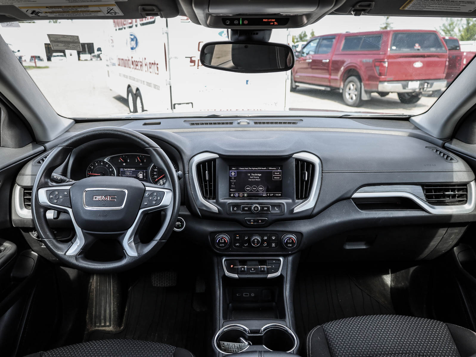 2024 GMC Terrain AWD 4dr SLE - Thumbnail 22