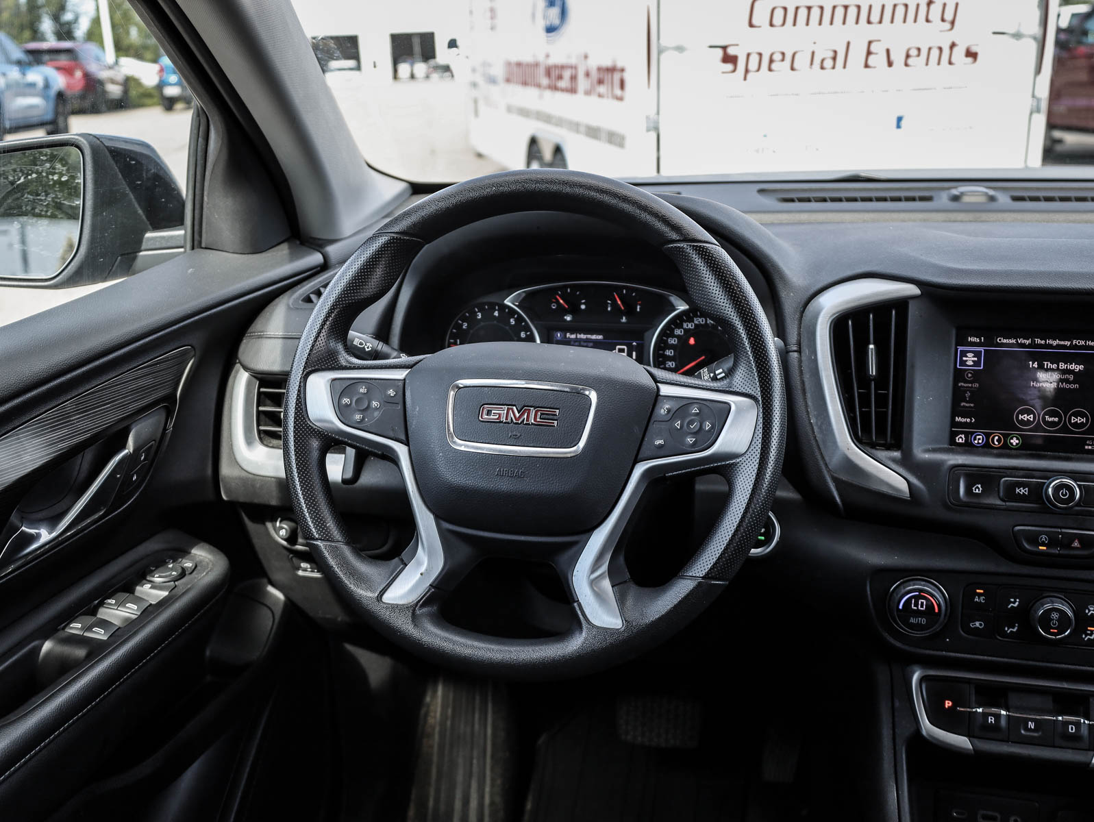 2024 GMC Terrain AWD 4dr SLE - Thumbnail 23