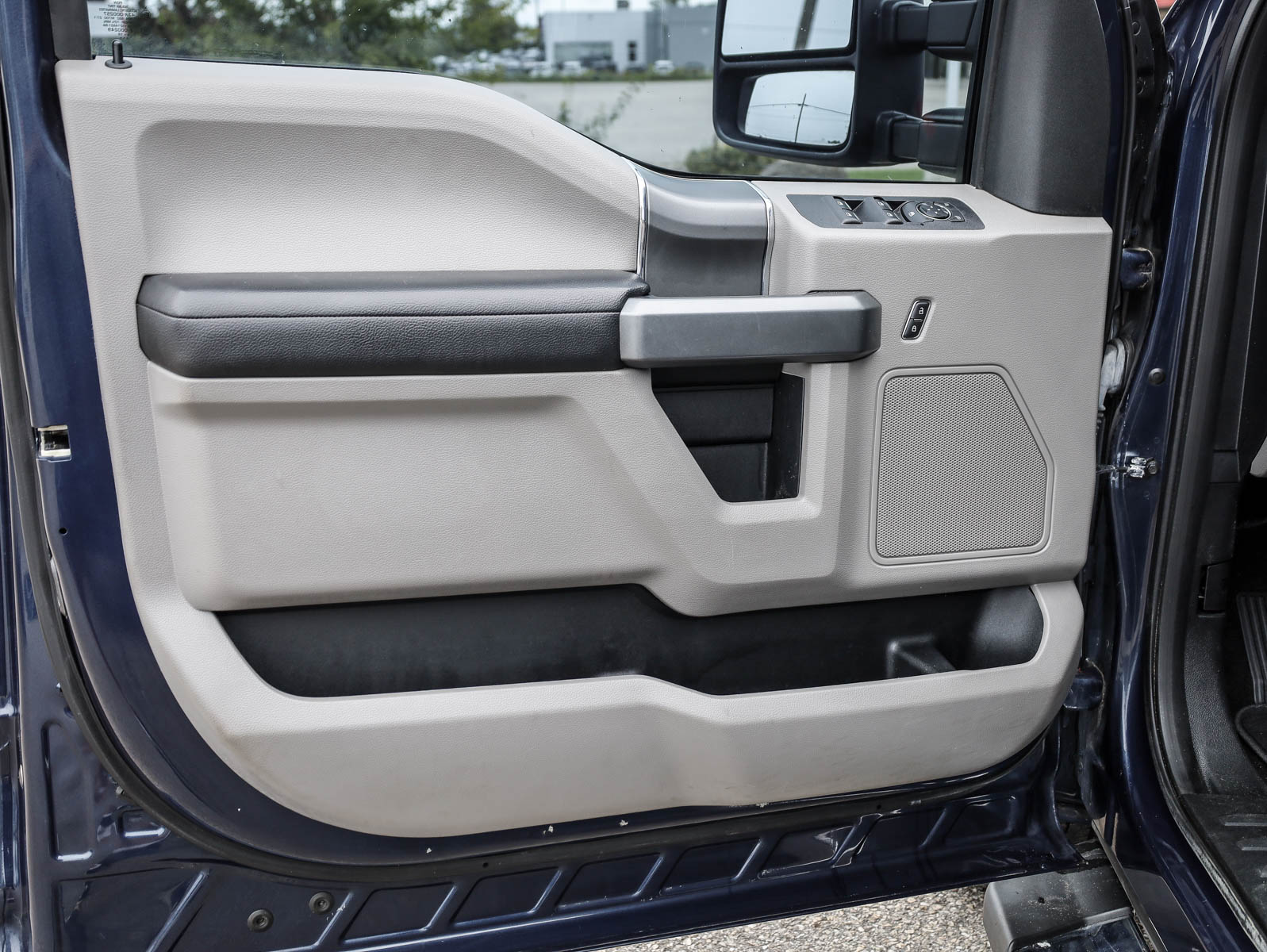 2018 Ford F-150 - Thumbnail 10