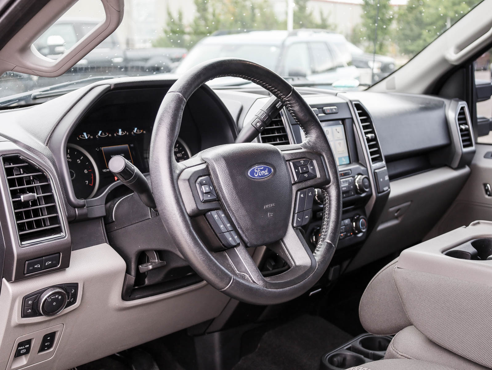 2018 Ford F-150 - Thumbnail 11