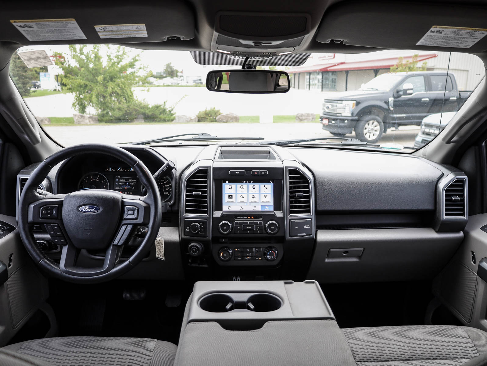 2018 Ford F-150 - Thumbnail 25