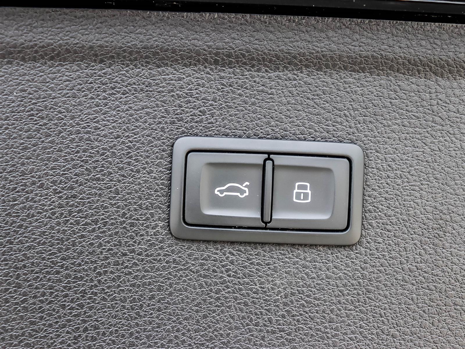 2023 Audi SQ5 3.0T Progressiv quattro 8sp Tiptronic - Thumbnail 19