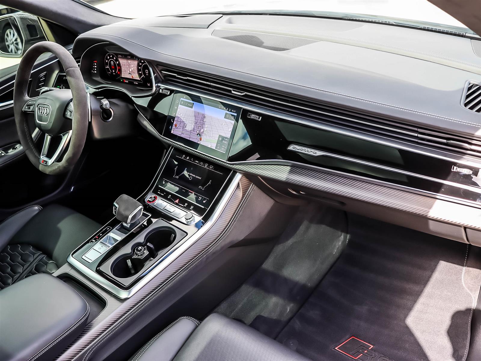 2024 Audi RS Q8 TFSI quattro - Thumbnail 14
