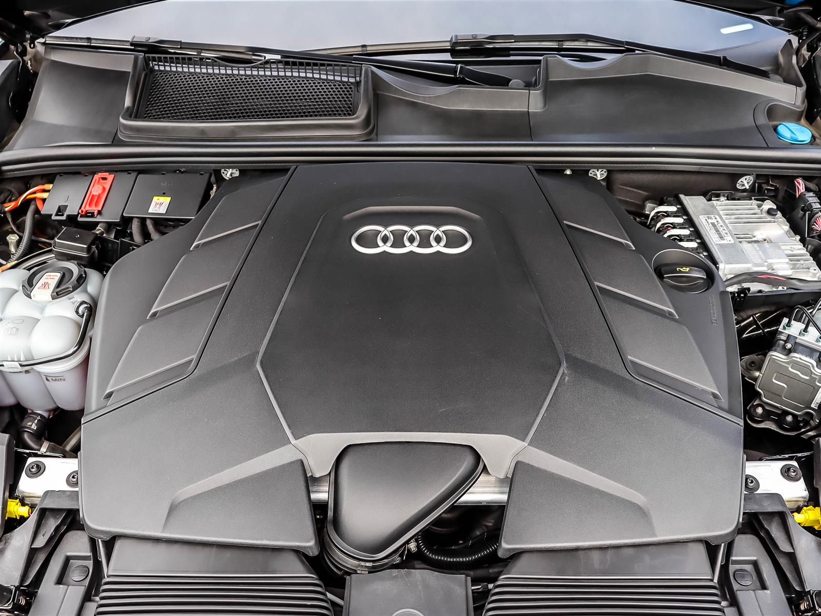 2023 Audi Q8 55 3.0T Progressiv quattro 8sp Tiptronic - Thumbnail 22