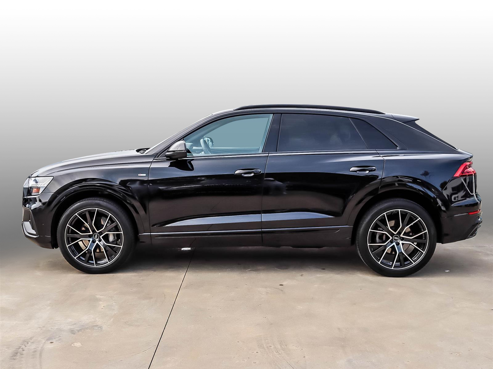 2023 Audi Q8 55 3.0T Progressiv quattro 8sp Tiptronic - Thumbnail 5
