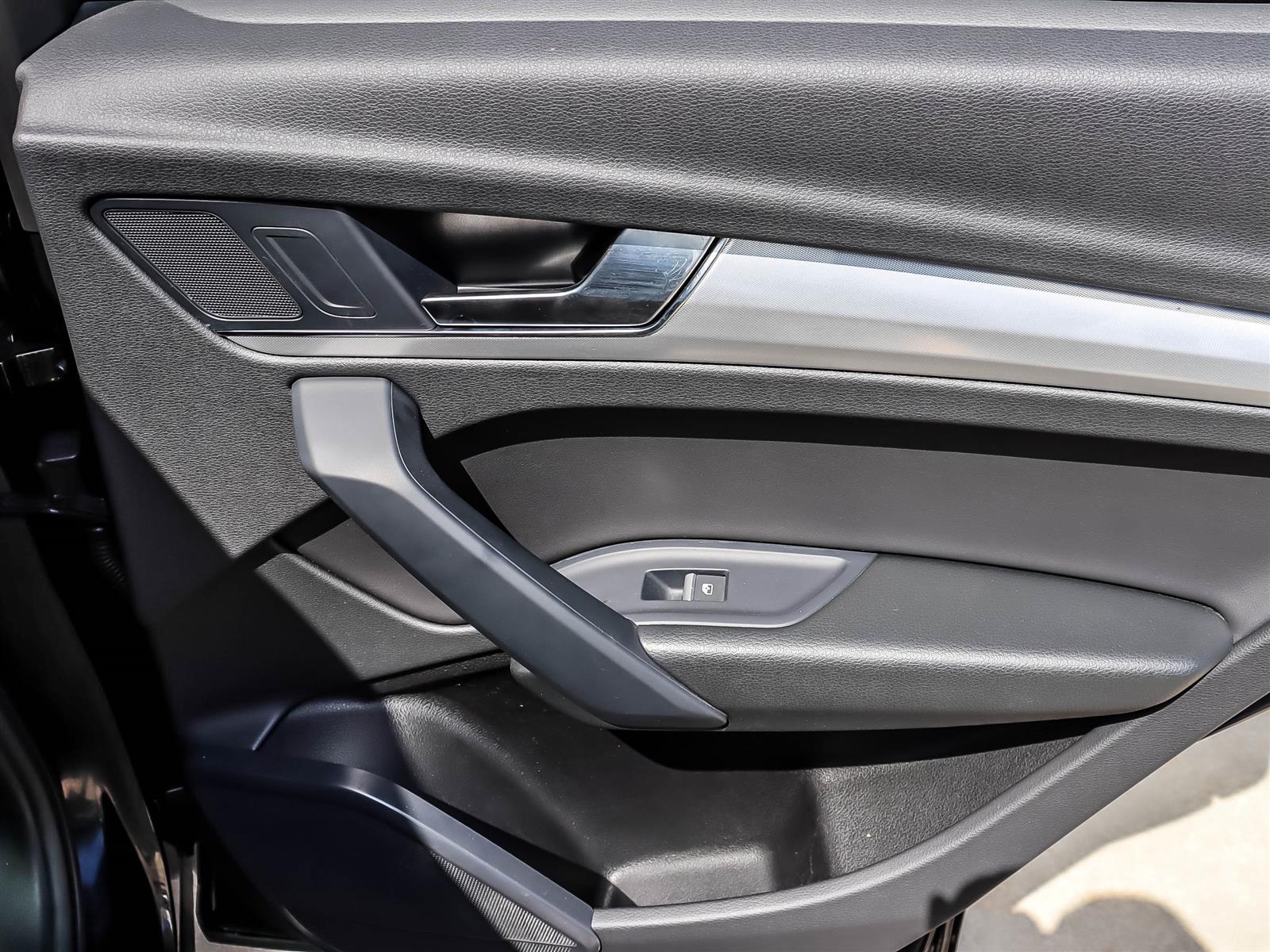 2023 Audi Q5 45 2.0T Progressiv quattro 7sp S Tronic - Thumbnail 16