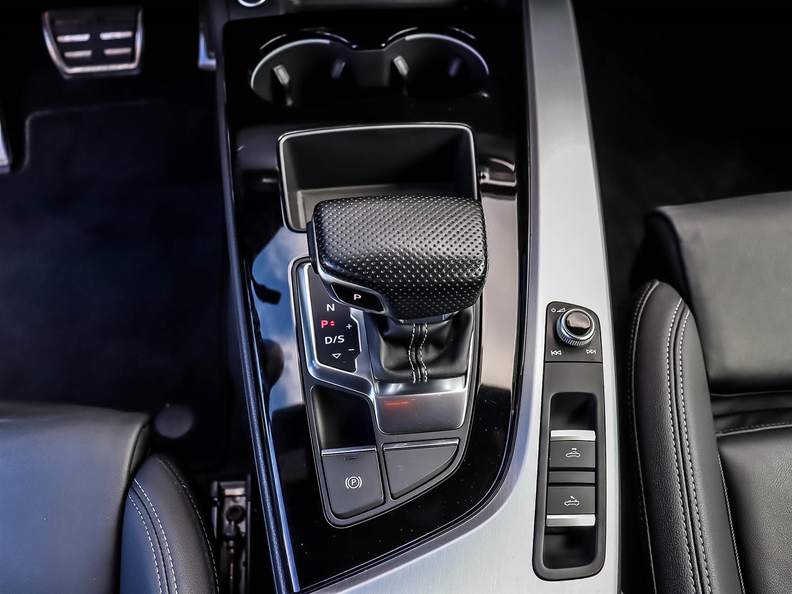 2022 Audi A5 45 2.0T Technik quattro 7sp S Tronic Cab - Thumbnail 13