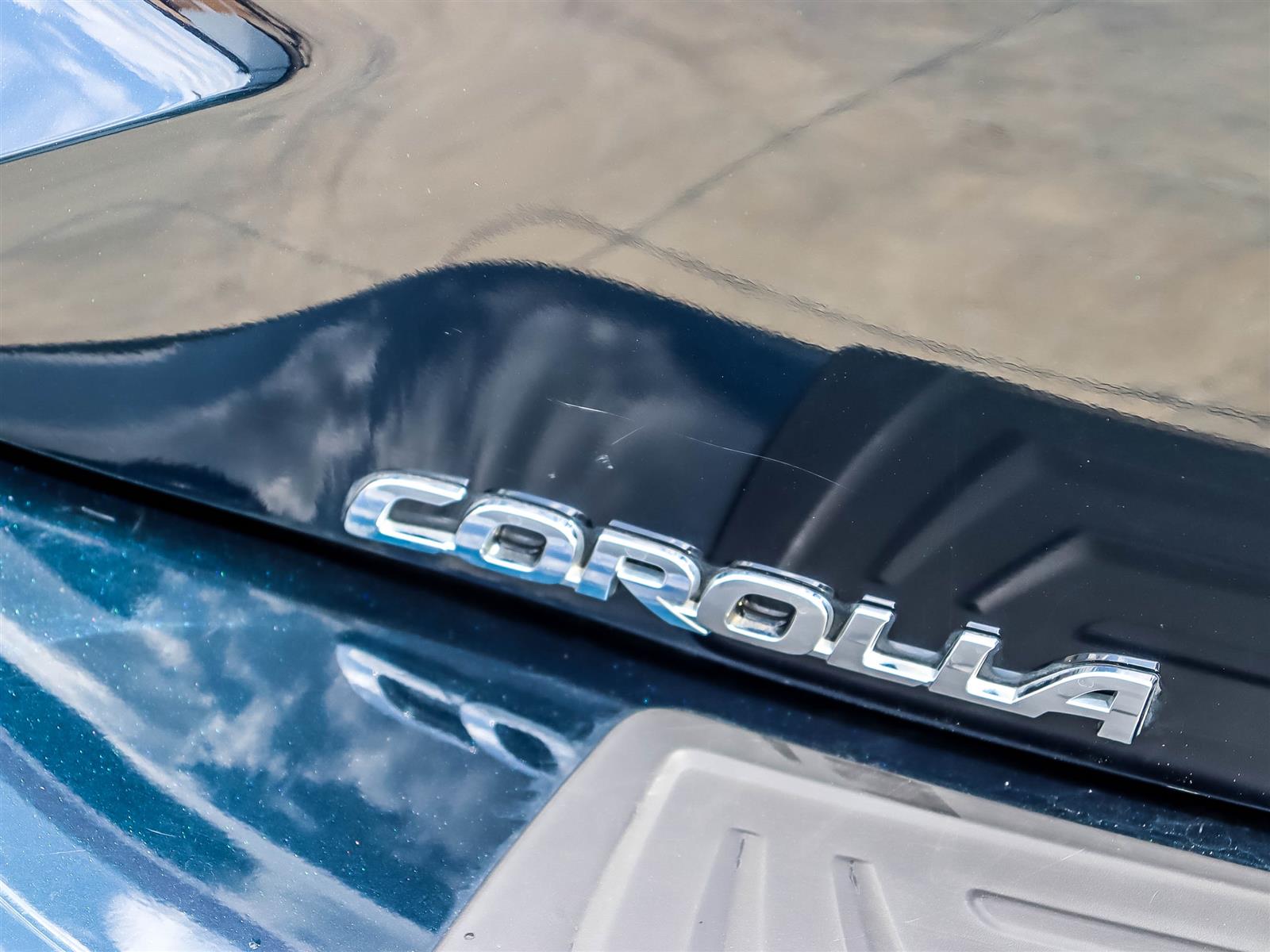 2020 Toyota Corolla Hatchback CVT - Thumbnail 19