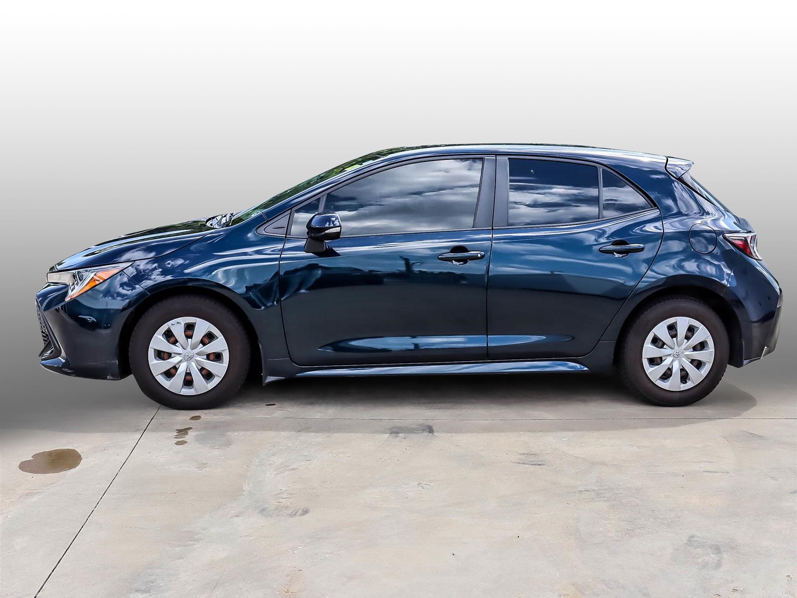 2020 Toyota Corolla Hatchback CVT - Thumbnail 5