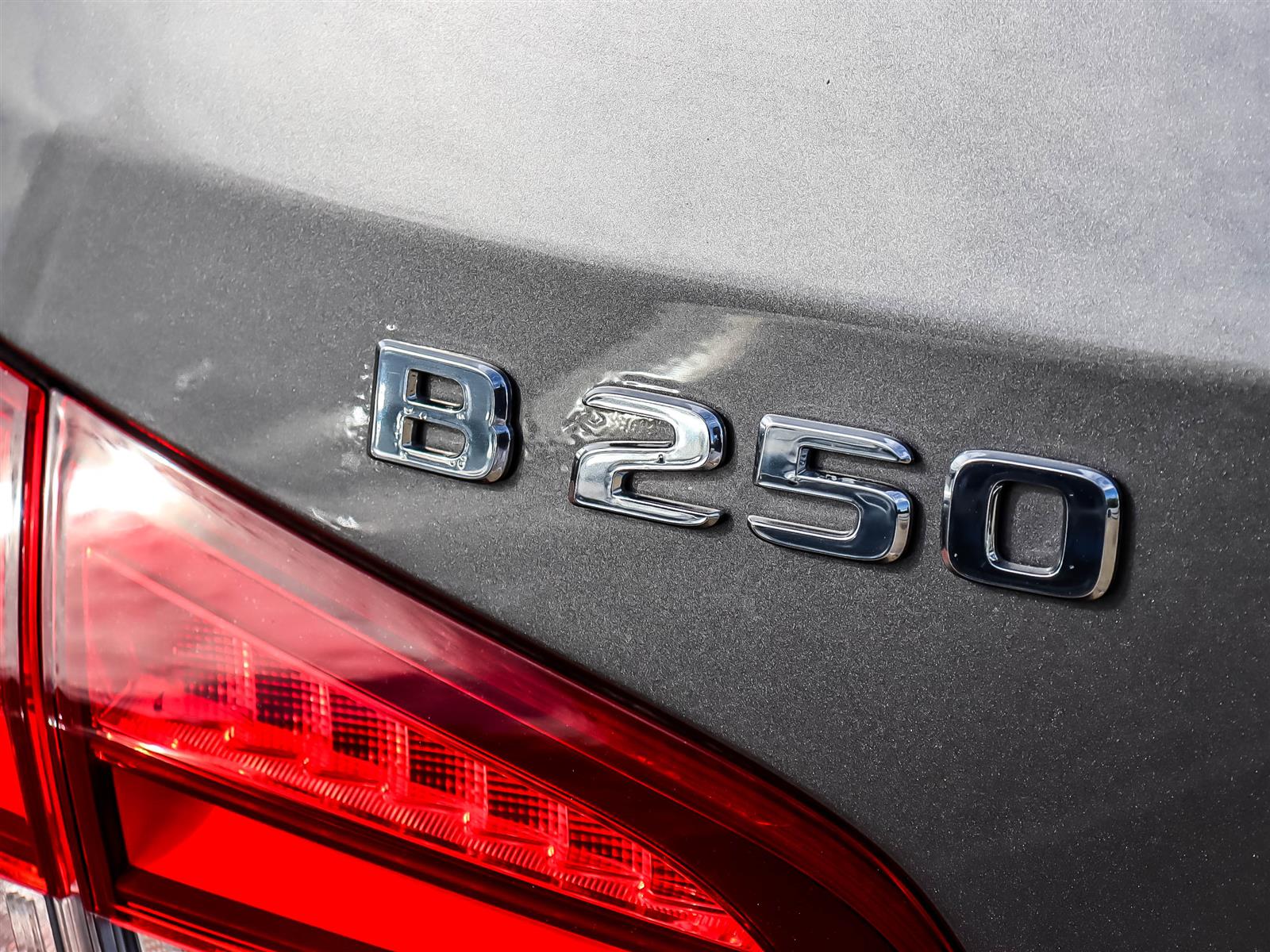 2018 Mercedes-Benz B250 4MATIC Sports Tourer - Thumbnail 19