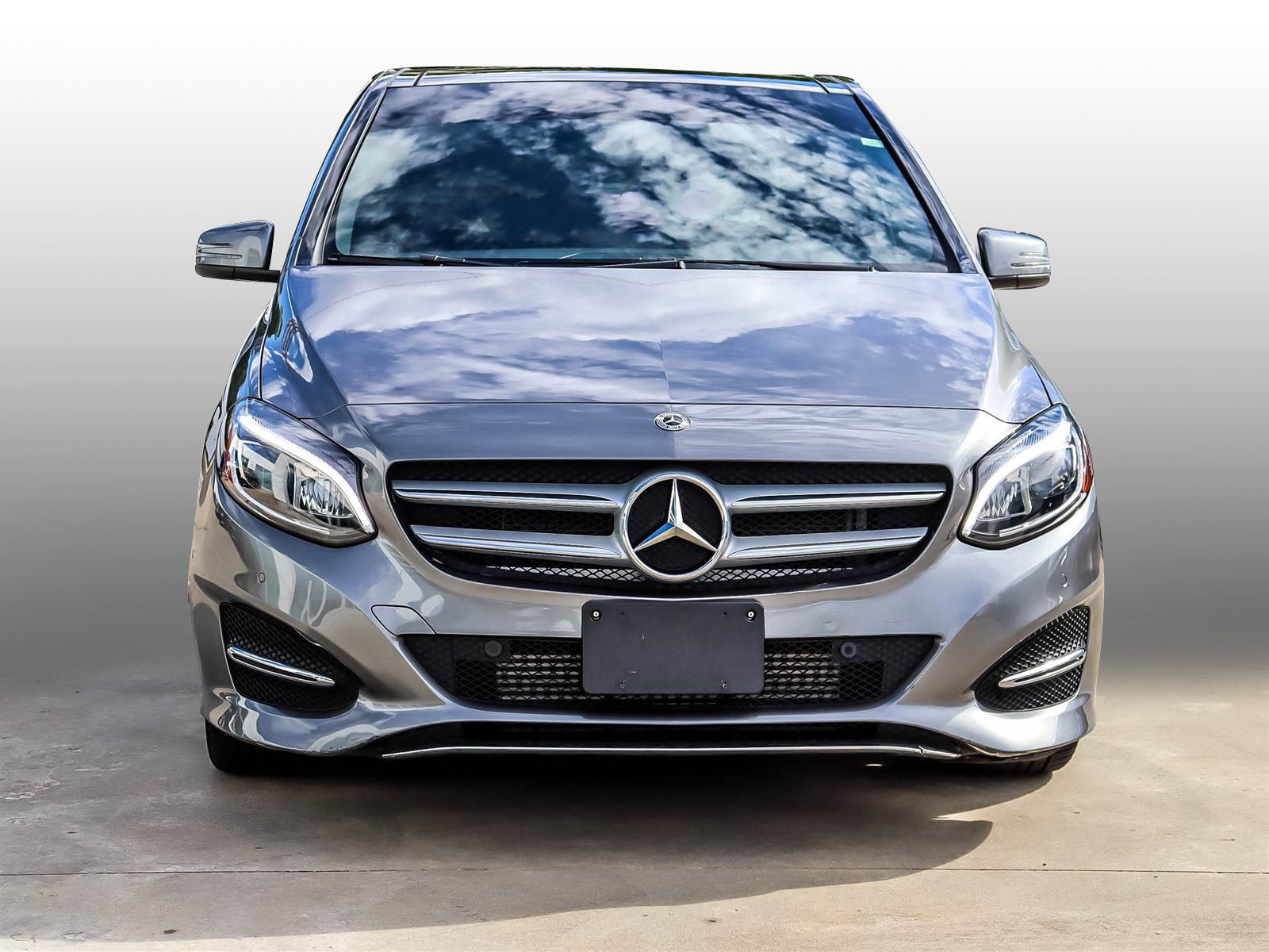 2018 Mercedes-Benz B250 4MATIC Sports Tourer - Thumbnail 2