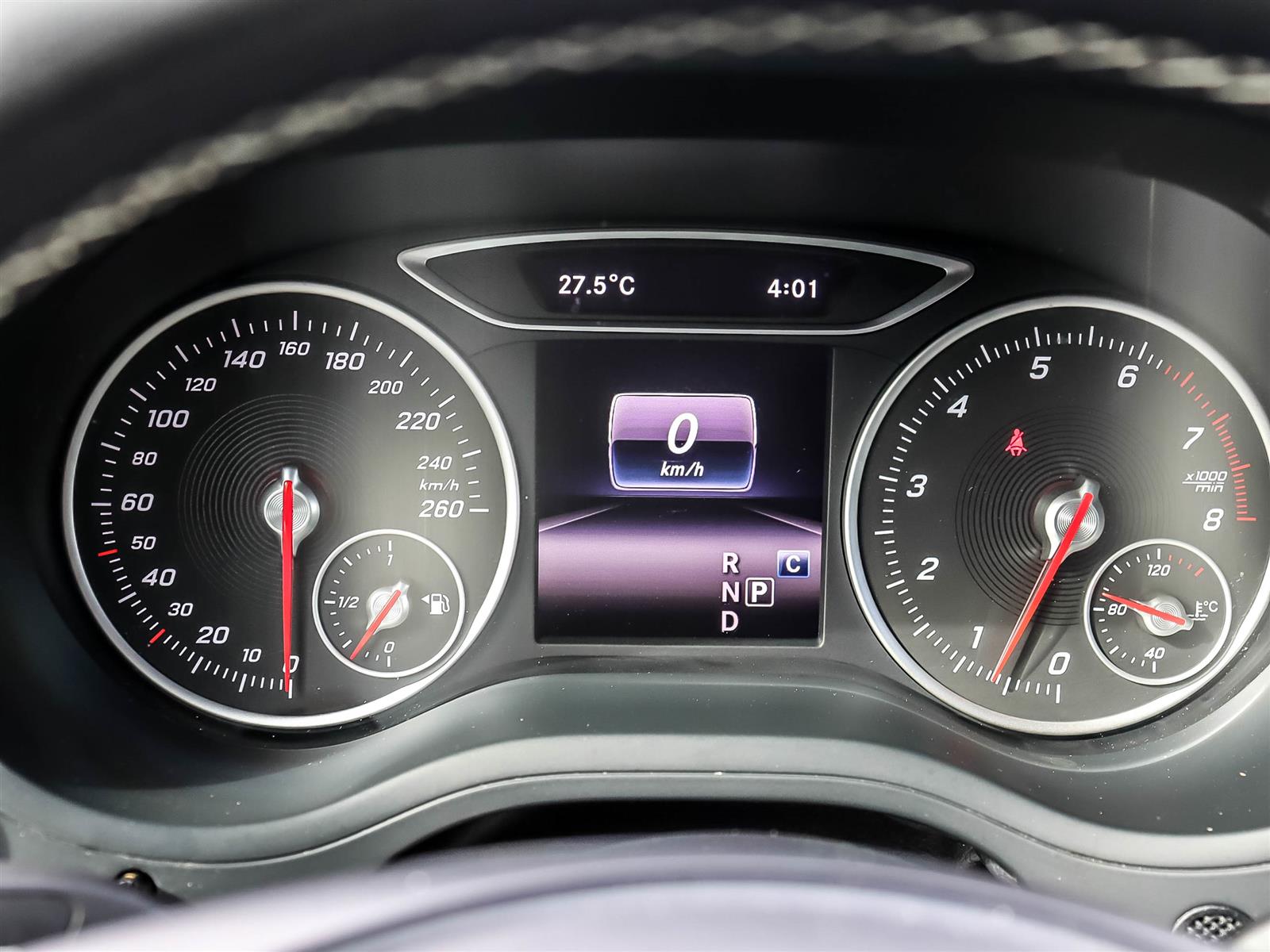 2018 Mercedes-Benz B250 4MATIC Sports Tourer - Thumbnail 30