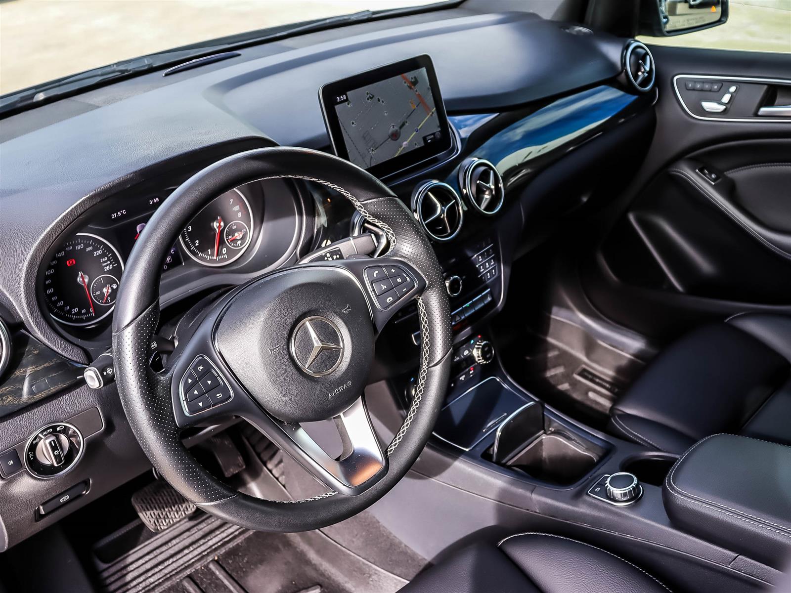 2018 Mercedes-Benz B250 4MATIC Sports Tourer - Thumbnail 7