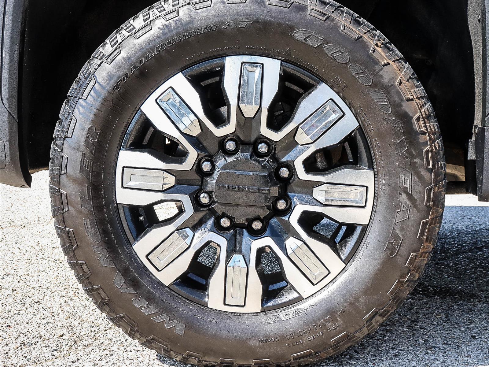 GMC Sierra