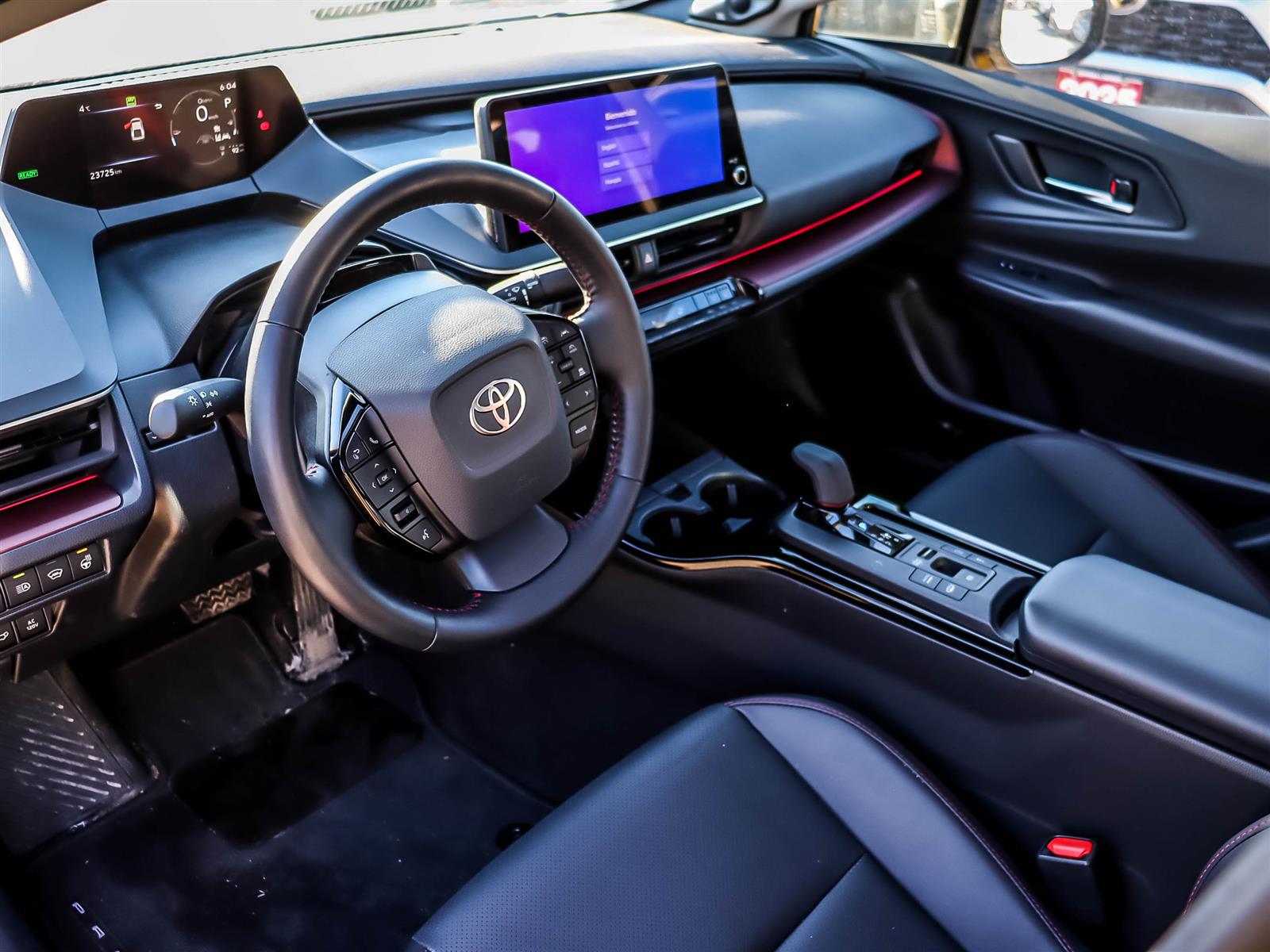 2026 Toyota Prius Plug-In Hybrid XSE Premium - Thumbnail 6