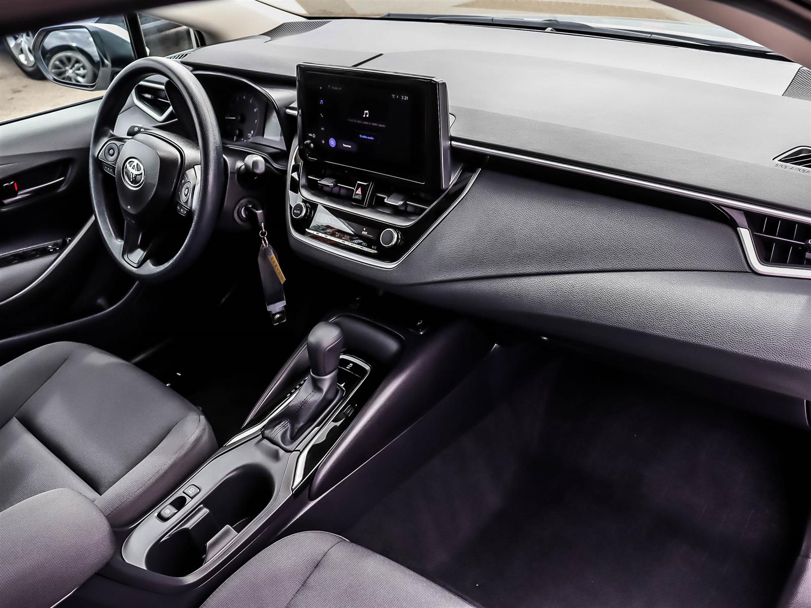 2025 Toyota Corolla LE - Thumbnail 14