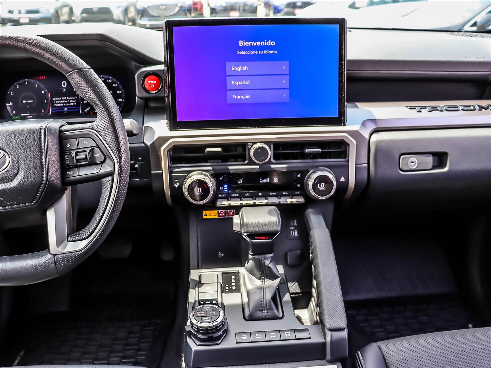 2024 Toyota Tacoma Hybrid TRD OFF ROAD PREMIUM - Thumbnail 11