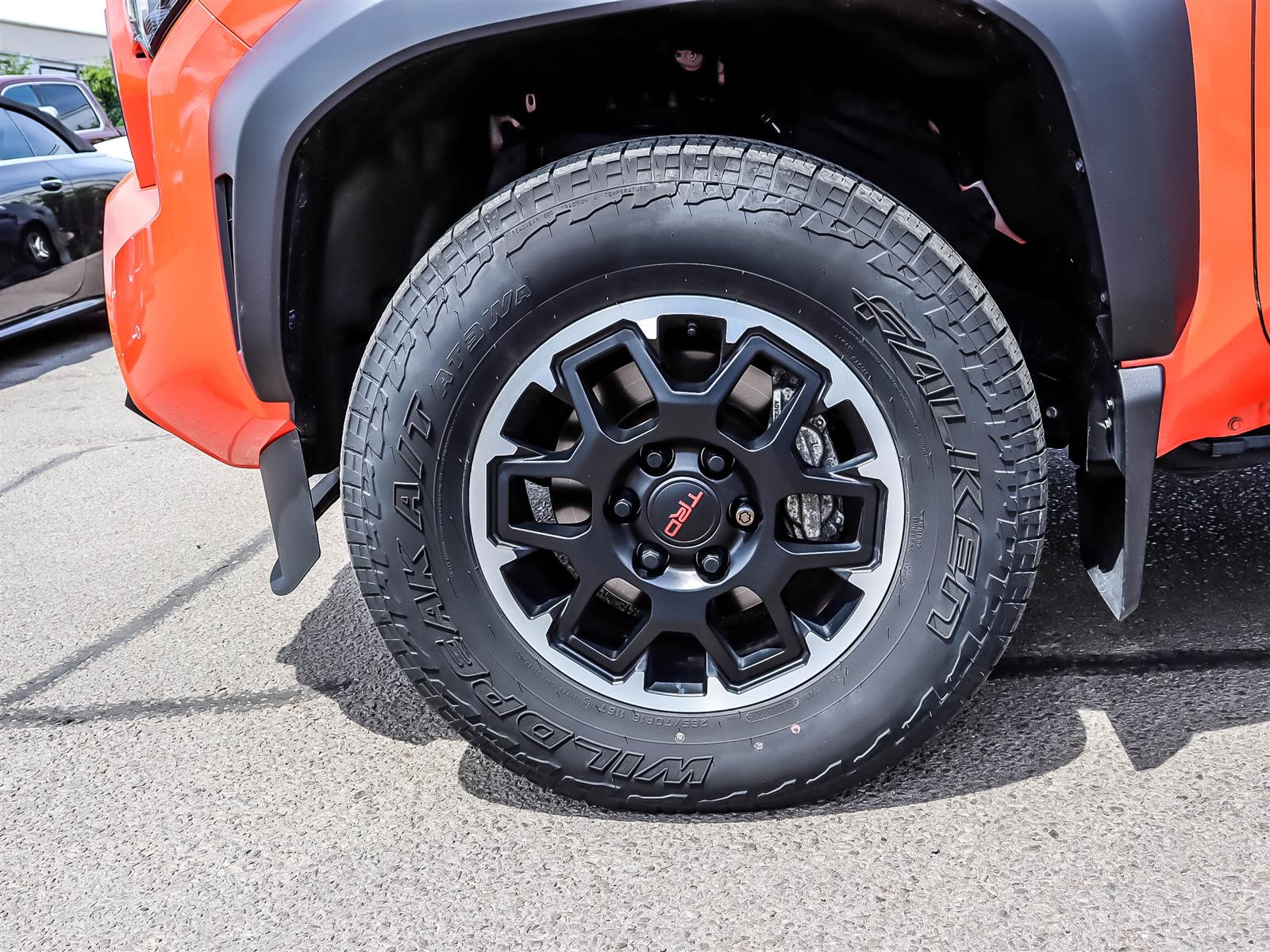2024 Toyota Tacoma Hybrid TRD OFF ROAD PREMIUM - Thumbnail 23