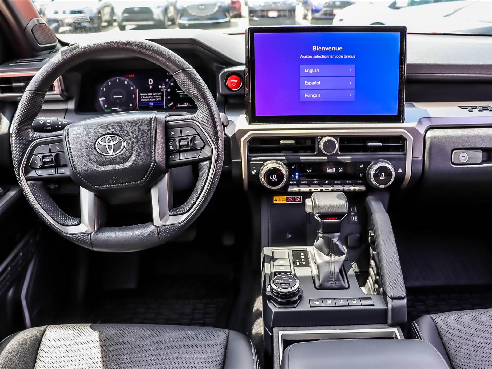 2024 Toyota Tacoma Hybrid TRD OFF ROAD PREMIUM - Thumbnail 9