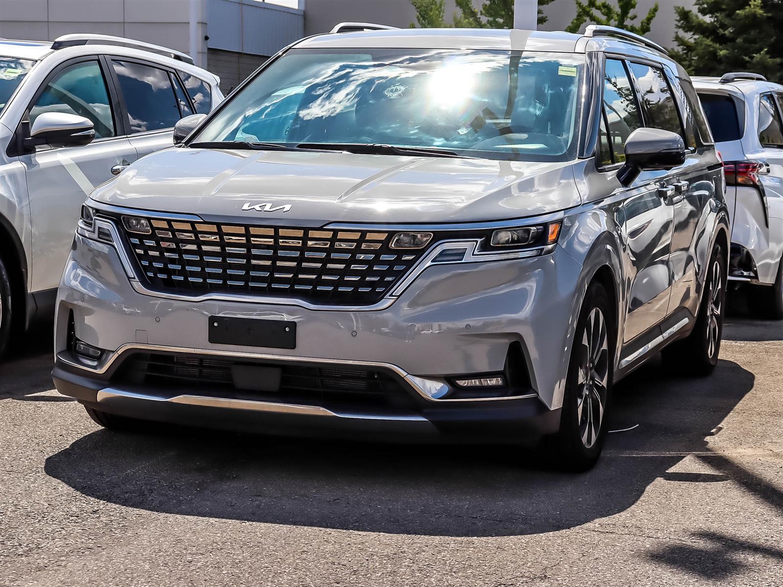 2024 Kia Carnival EX - Main View