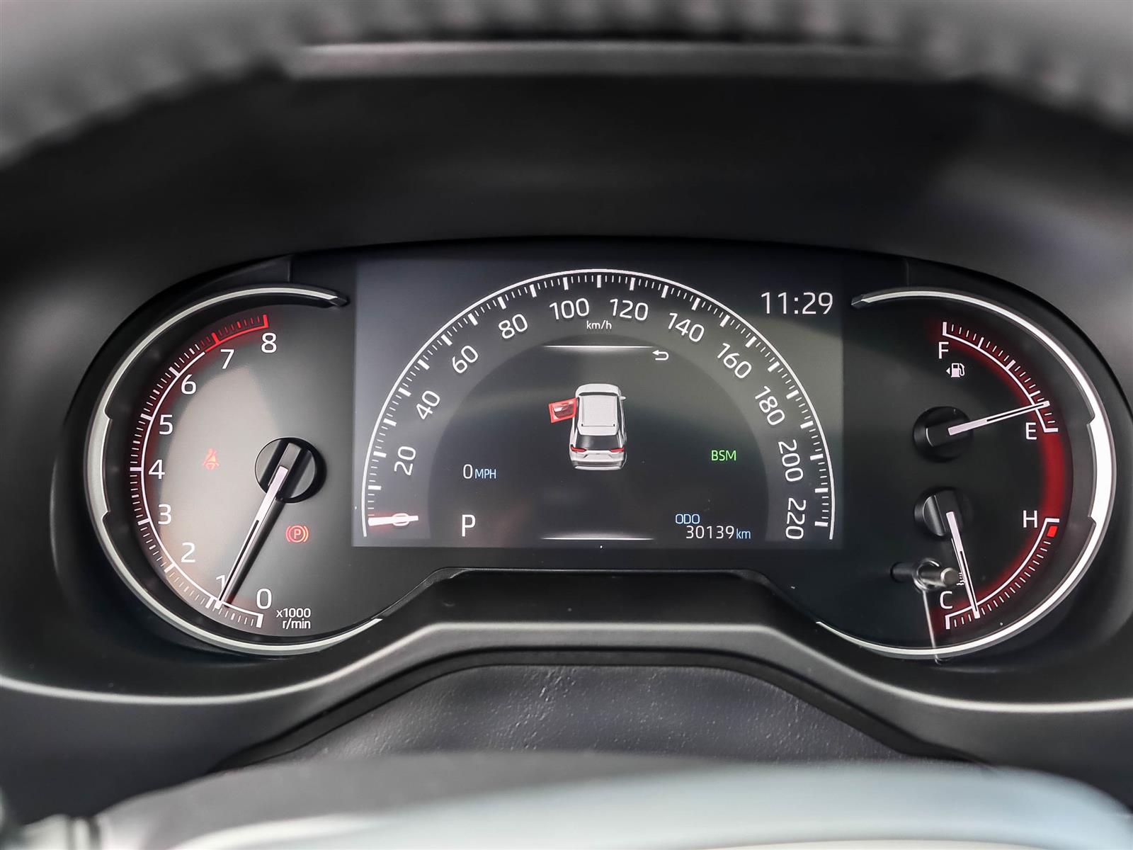 2025 Toyota RAV4 XLE - Thumbnail 30