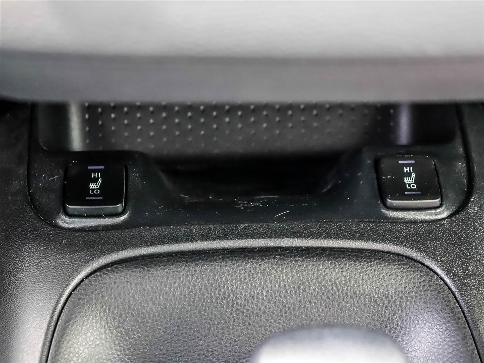 2025 Toyota Corolla Hybrid LE - Thumbnail 25