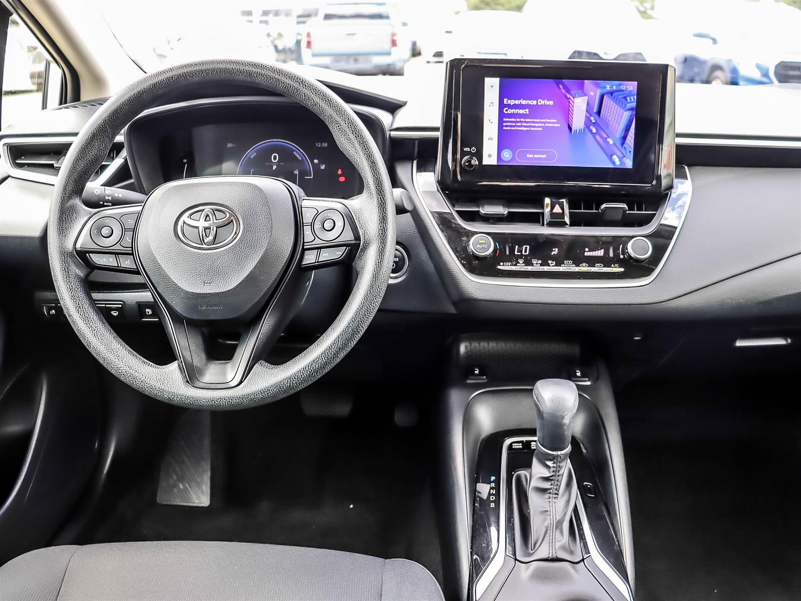 2025 Toyota Corolla Hybrid LE - Thumbnail 9