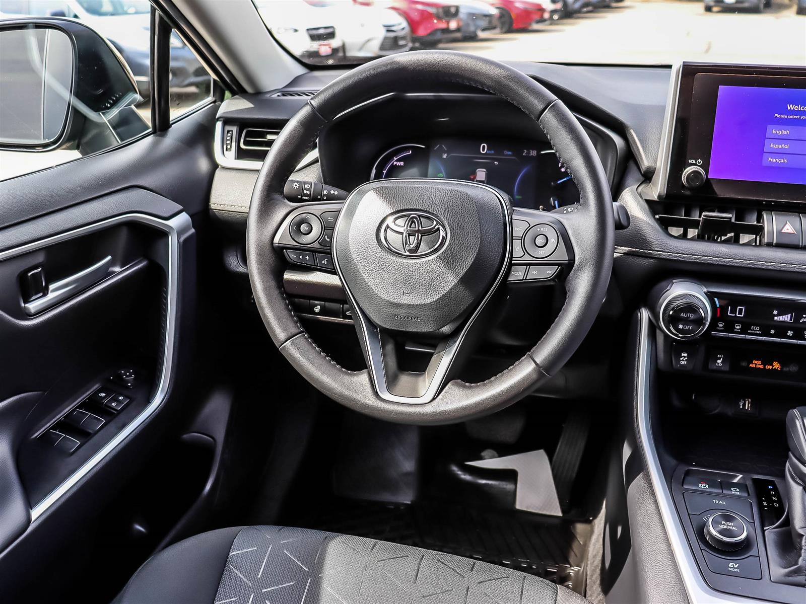 2025 Toyota RAV4 Hybrid XLE Woodland Edition - Thumbnail 10