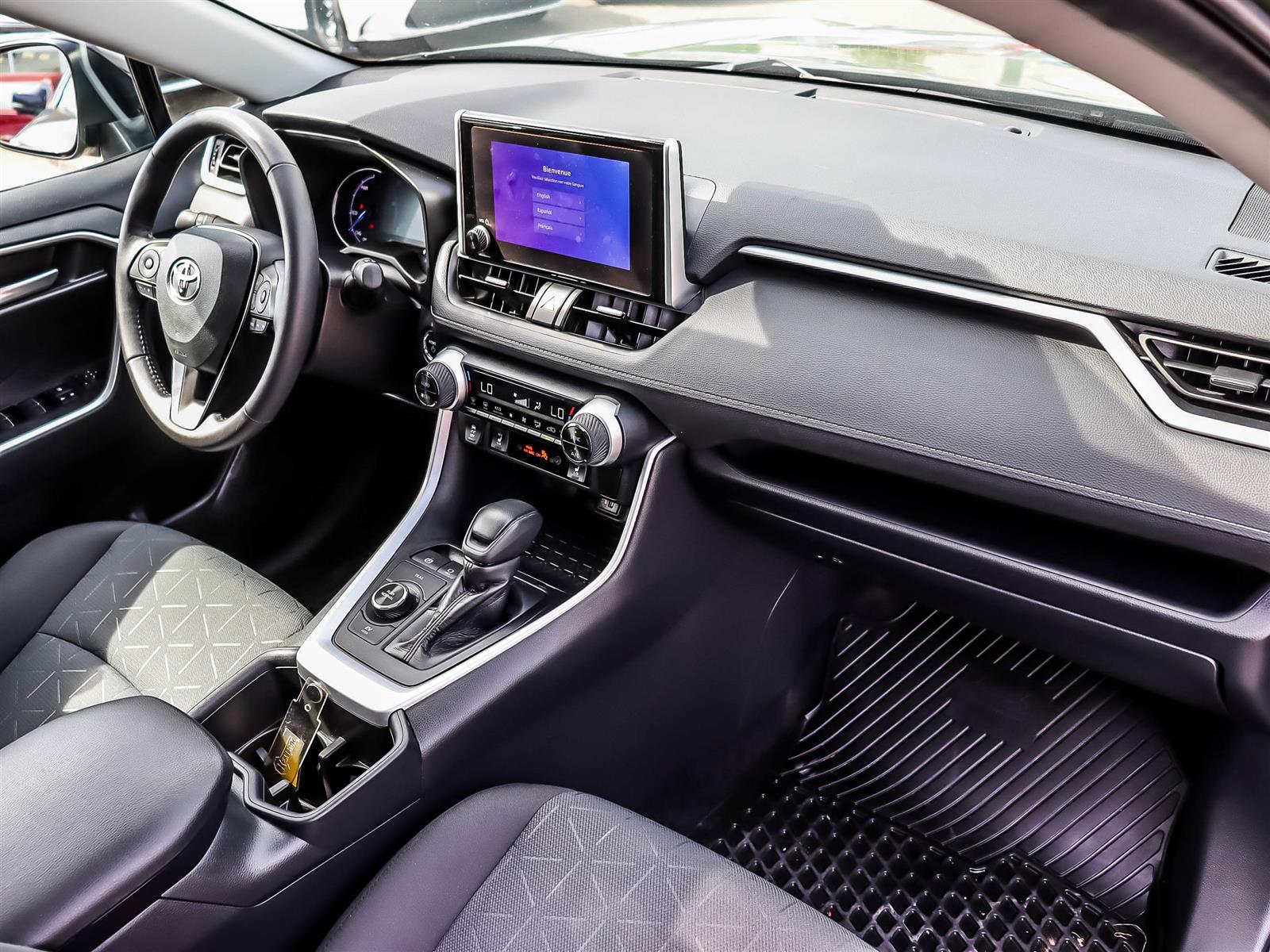 2025 Toyota RAV4 Hybrid XLE Woodland Edition - Thumbnail 14