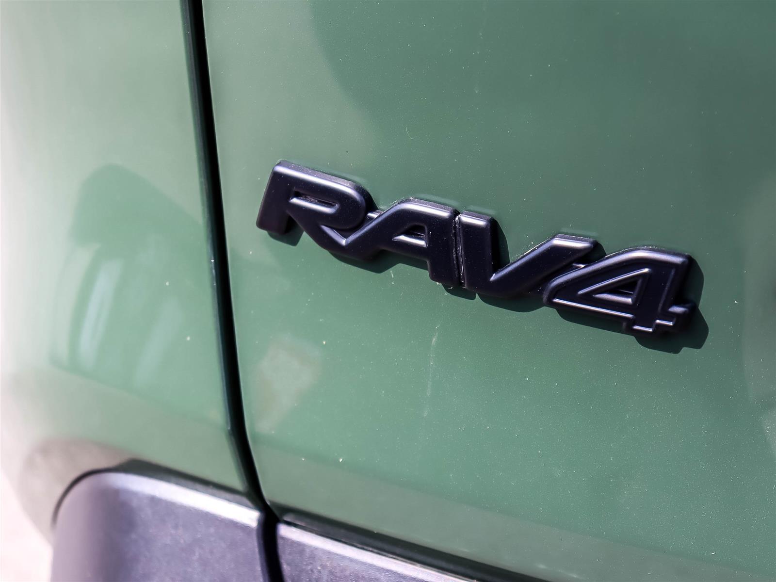 2025 Toyota RAV4 Hybrid XLE Woodland Edition - Thumbnail 19
