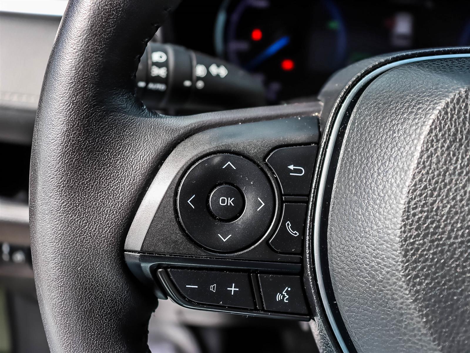 2025 Toyota RAV4 Hybrid XLE Woodland Edition - Thumbnail 33