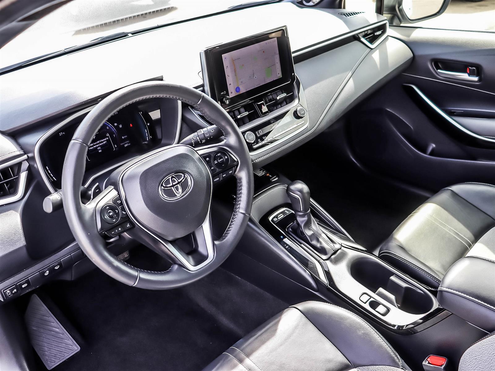 2024 Toyota Corolla Hatchback XSE - Thumbnail 7