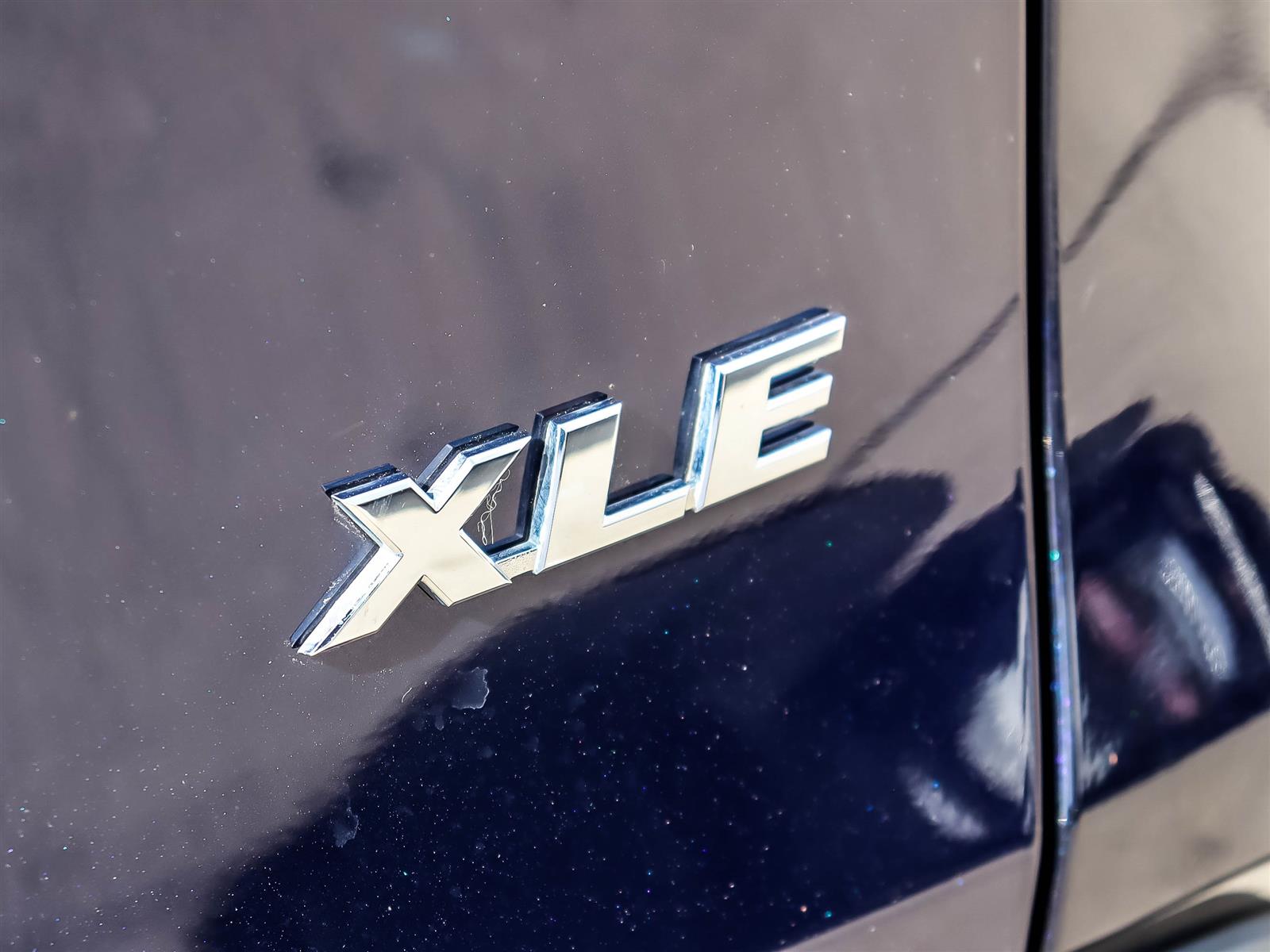 2021 Toyota RAV4 XLE - Thumbnail 22