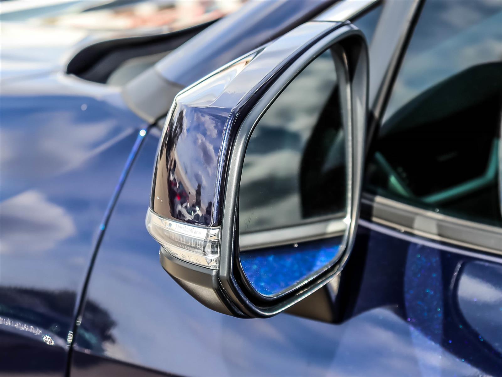 2021 Toyota RAV4 XLE - Thumbnail 24