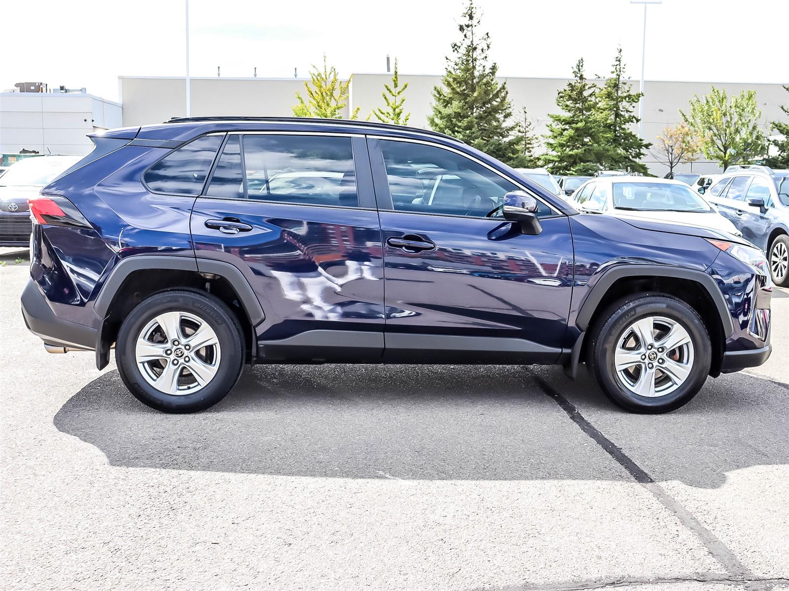 2021 Toyota RAV4 XLE - Thumbnail 3