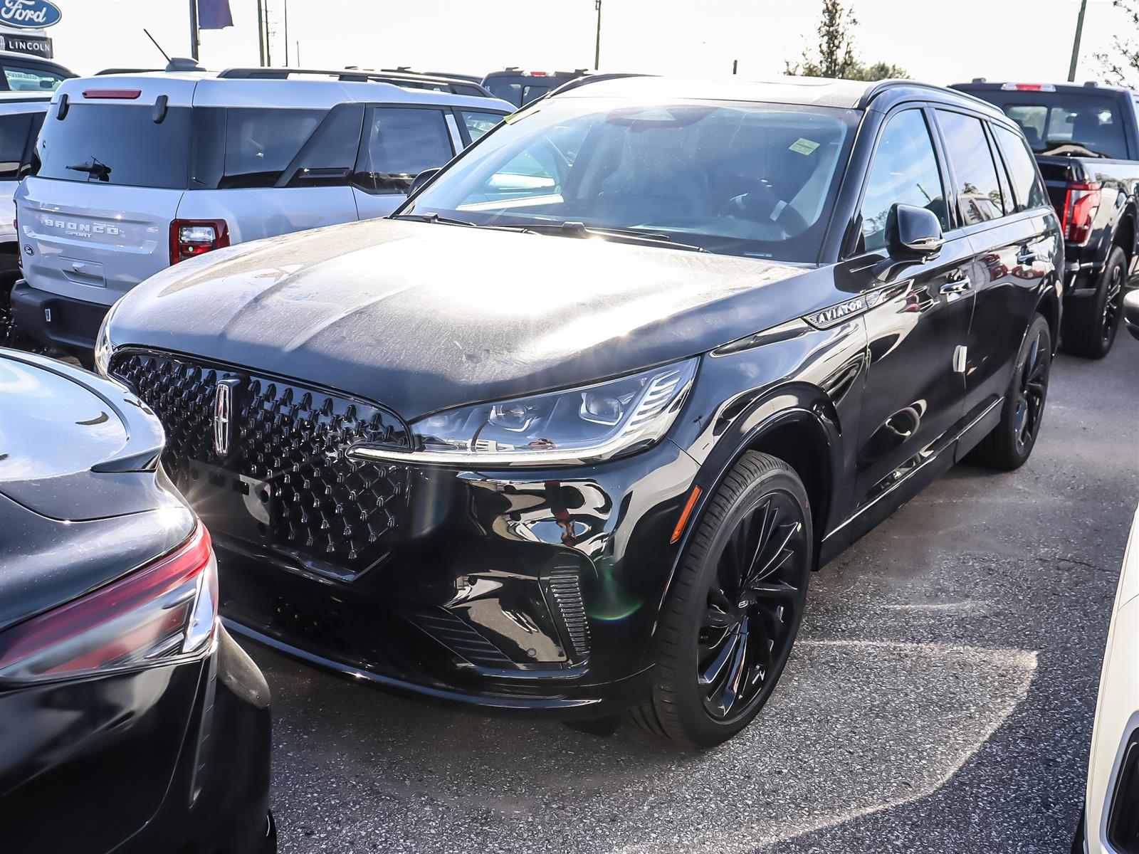 2027 Lincoln Aviator RESERVE - Main View