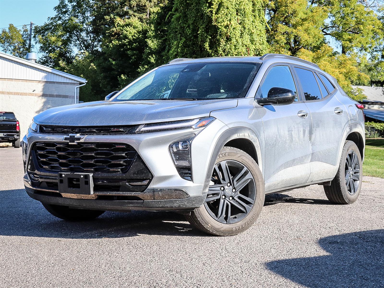2025 Chevrolet Trax BASE - Main View