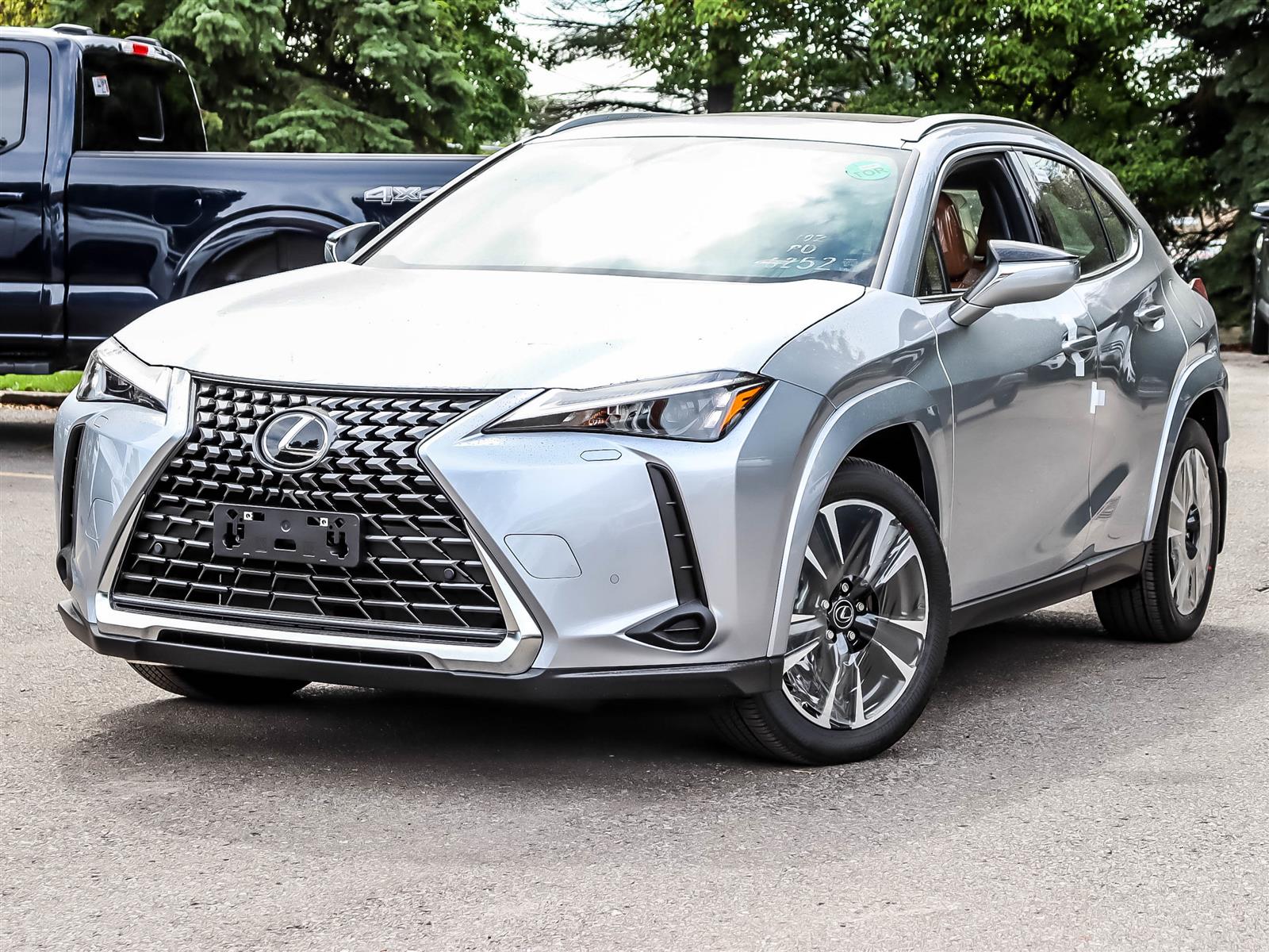2026 Lexus UX UX 300h AWD - Main View