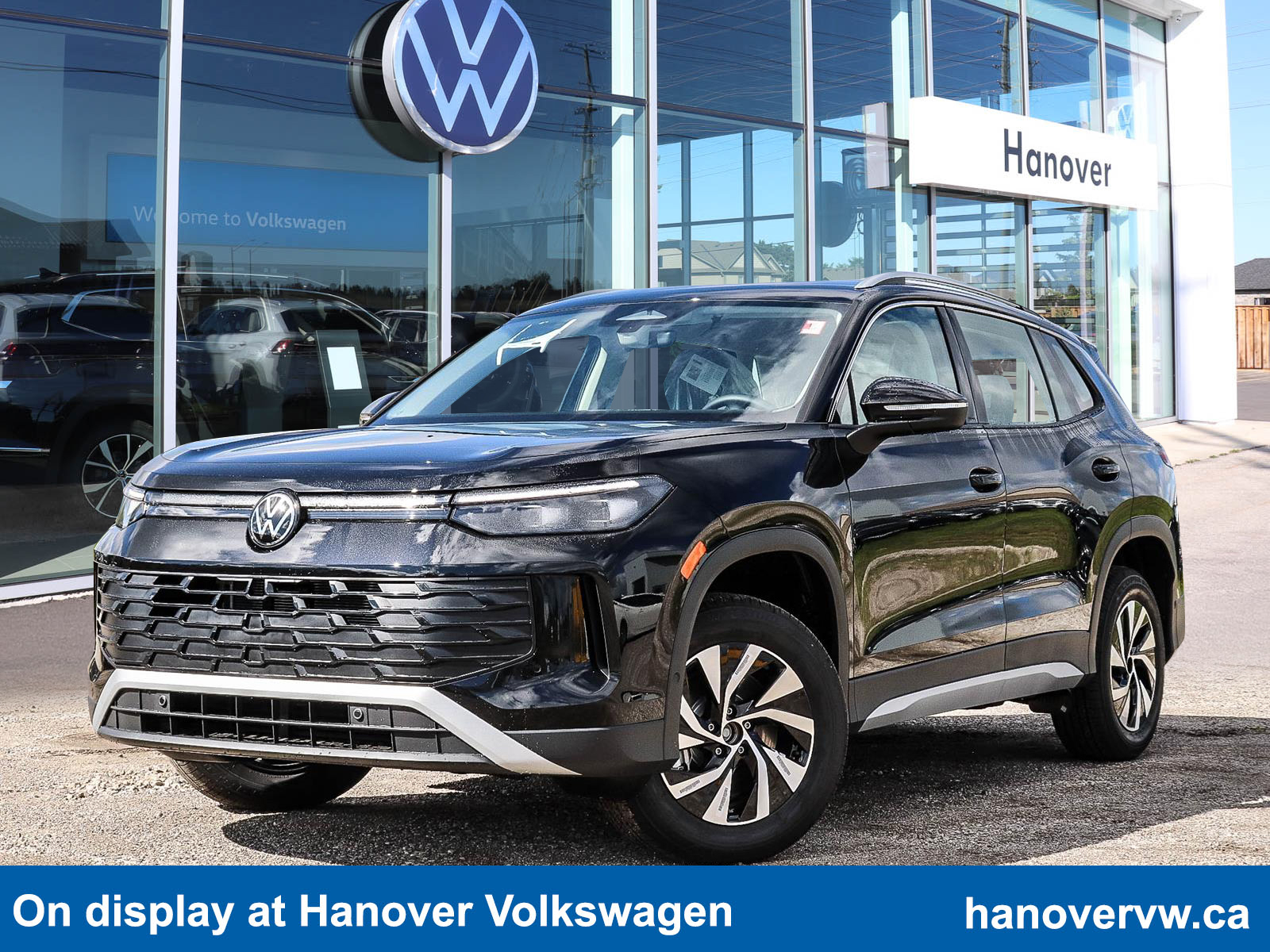 2T2T Deep Black Pearl 2026 Volkswagen Tiguan SUV / Crossover Automatic